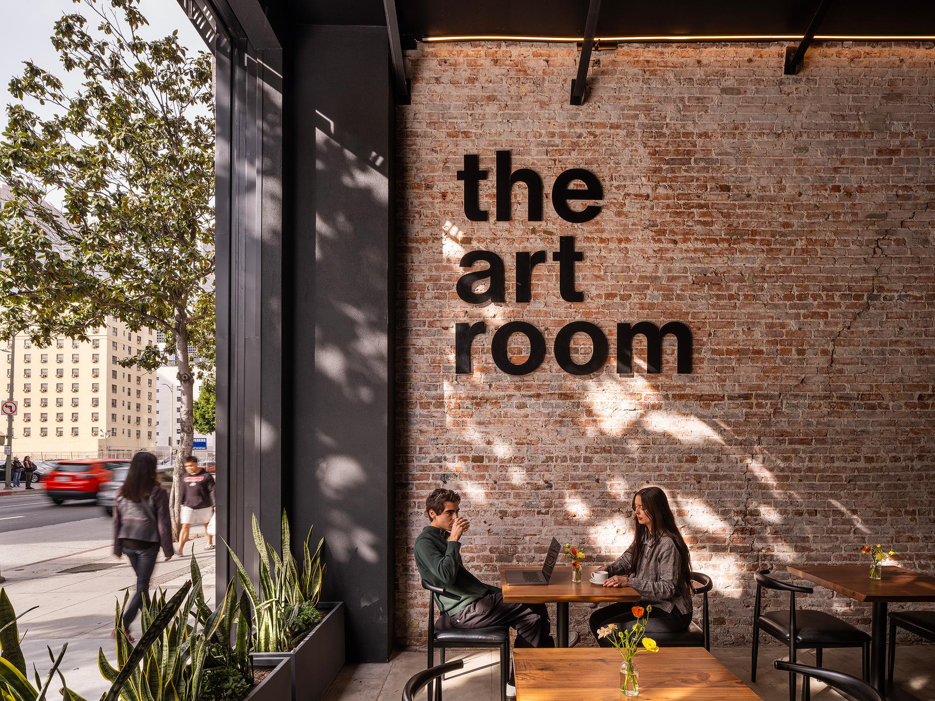 AUX Studio & the art room Café & Gallery - image 12