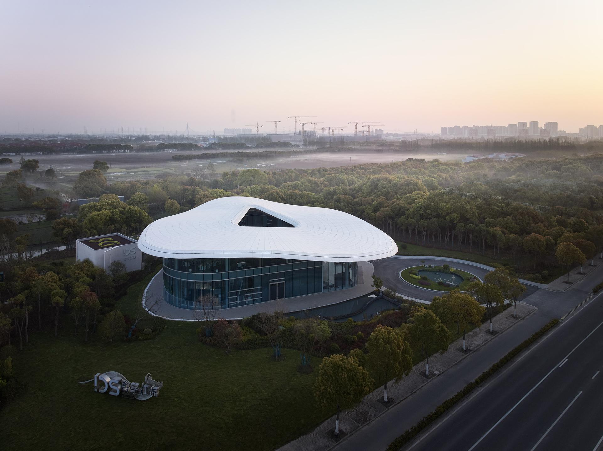 International Digital Sea Investment and Exhibition Center - image 3