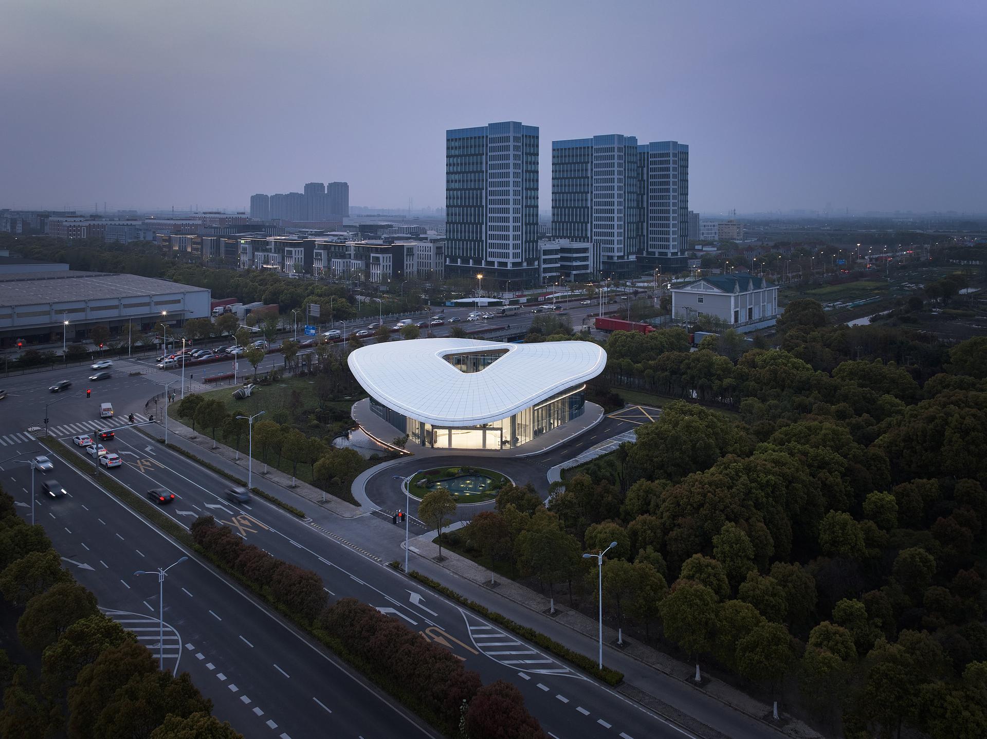 International Digital Sea Investment and Exhibition Center - image 5