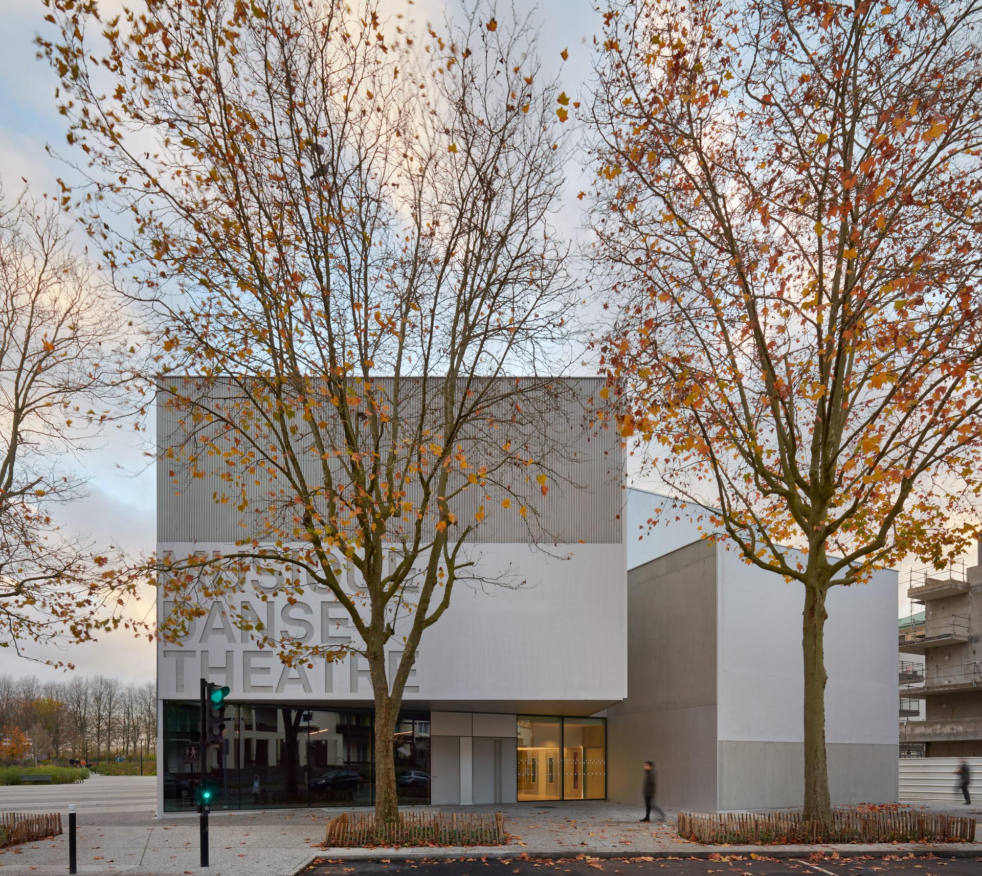 ‘Charles Aznavour’ conservatoire of music, theatre and dance in Montigny-le-Bretonneux - image 5