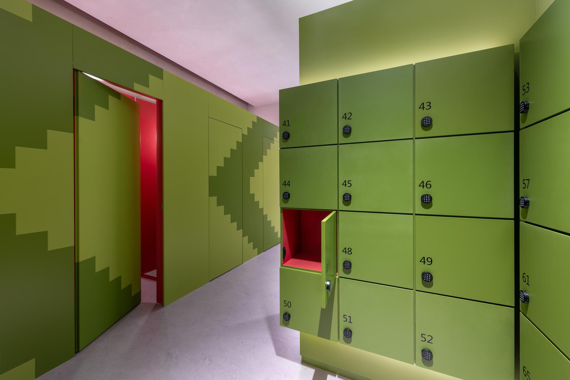 Playing in Colours - BeInfinity Social Club - image 10