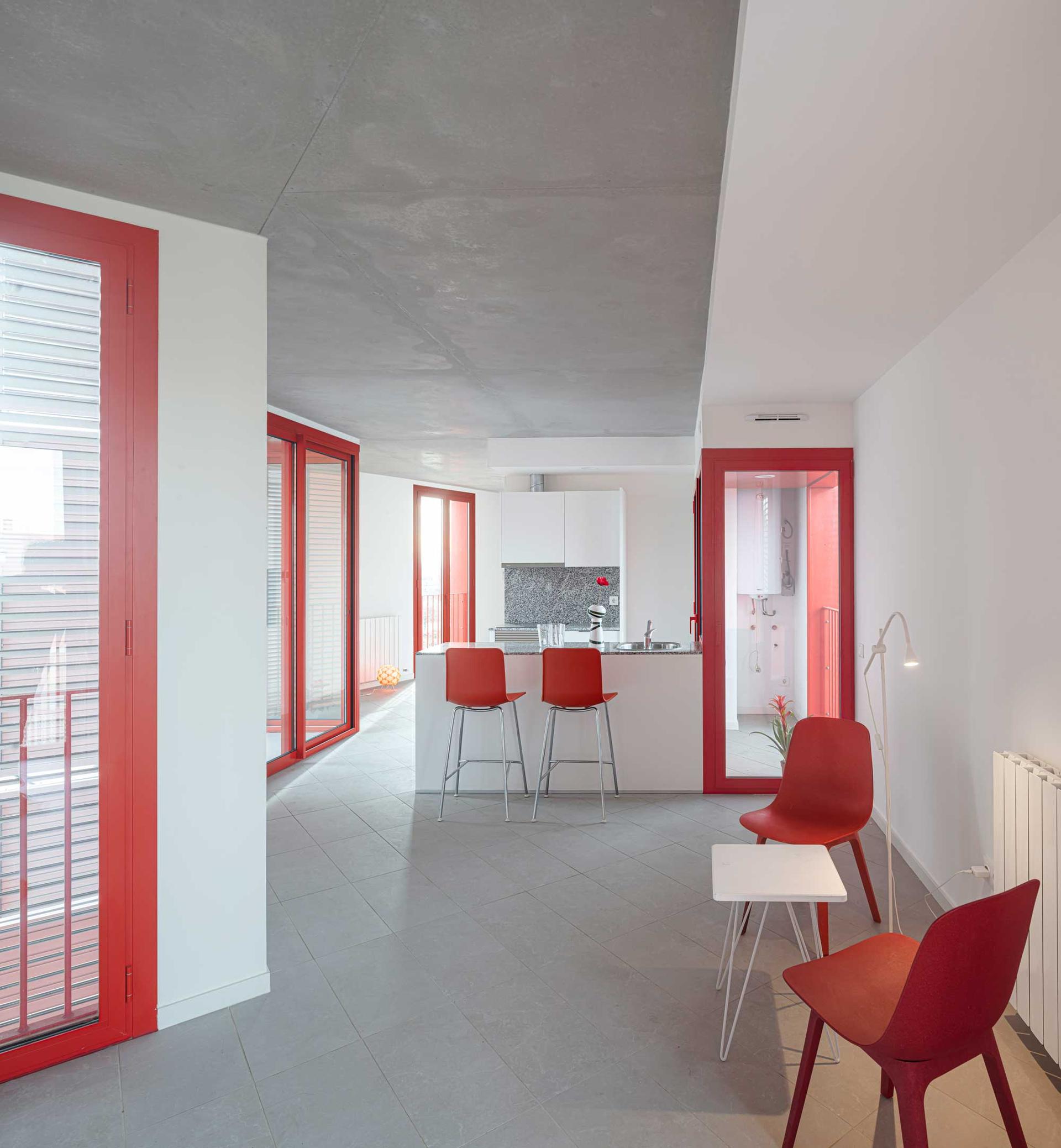 72 Social Housing Units at the Marina del Prat Vermell - image 8