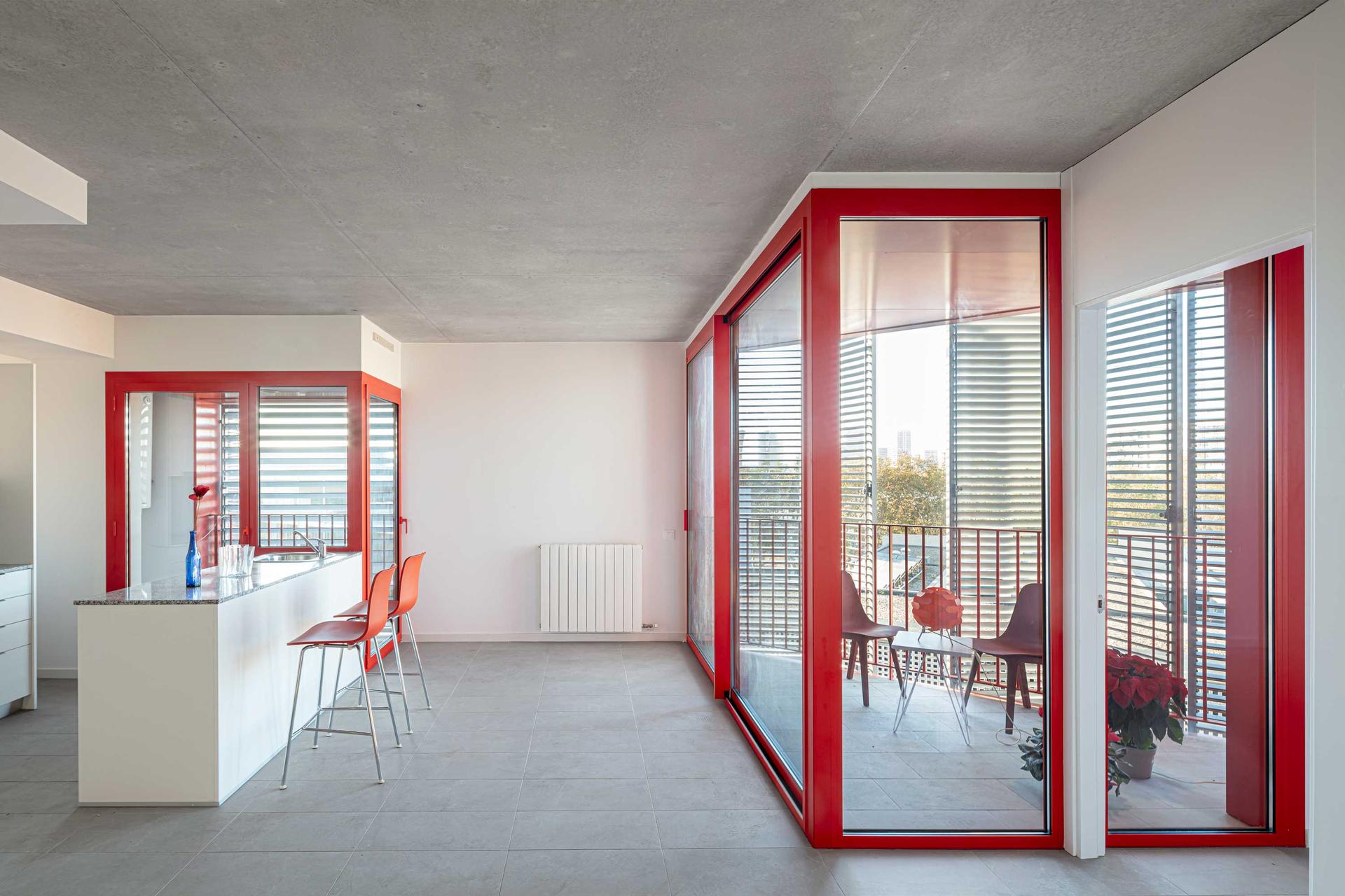 72 Social Housing Units at the Marina del Prat Vermell - image 10