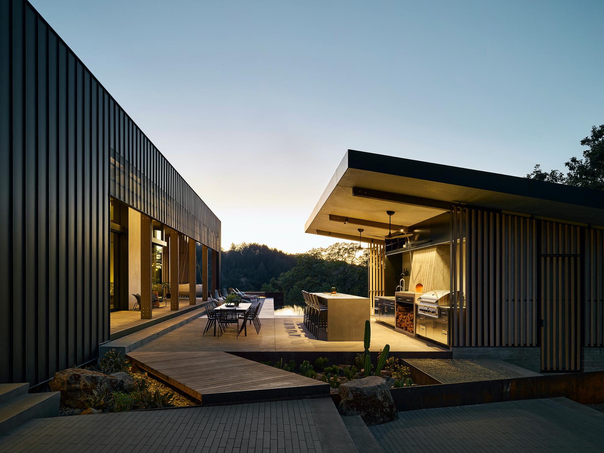 Fire Country Lookout - image 8