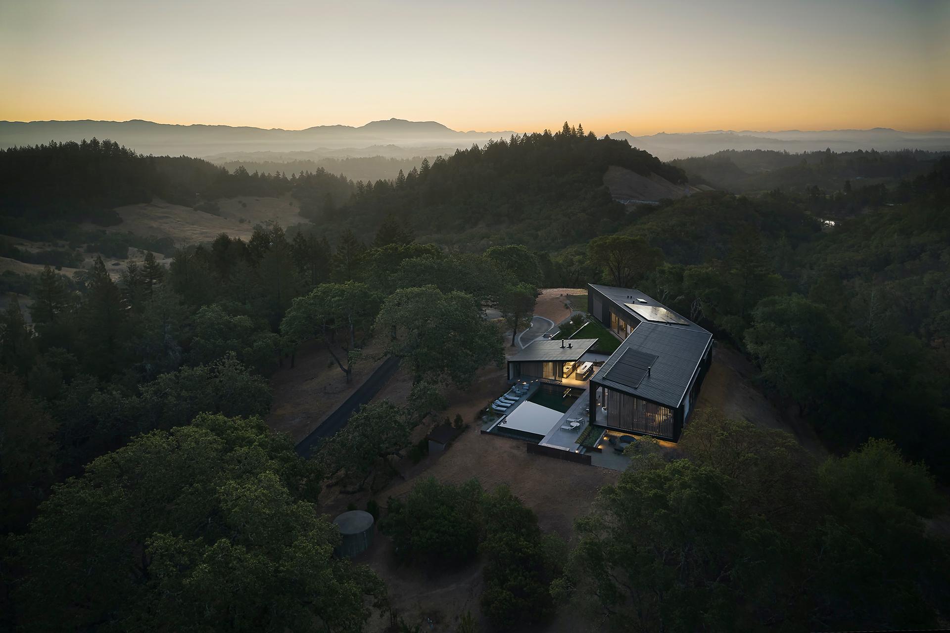 Fire Country Lookout - image 12