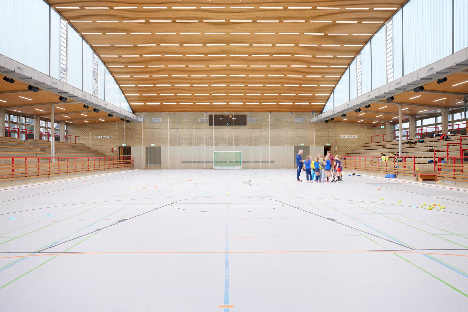 Böllenfalltor Sports Hall - image 4