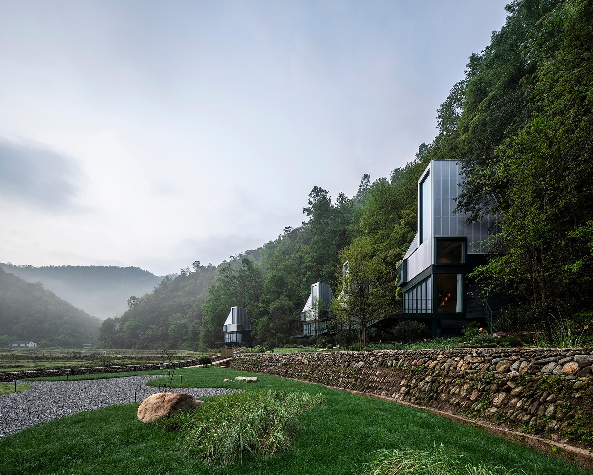 Spark Lodges at YDD Resort - image 2