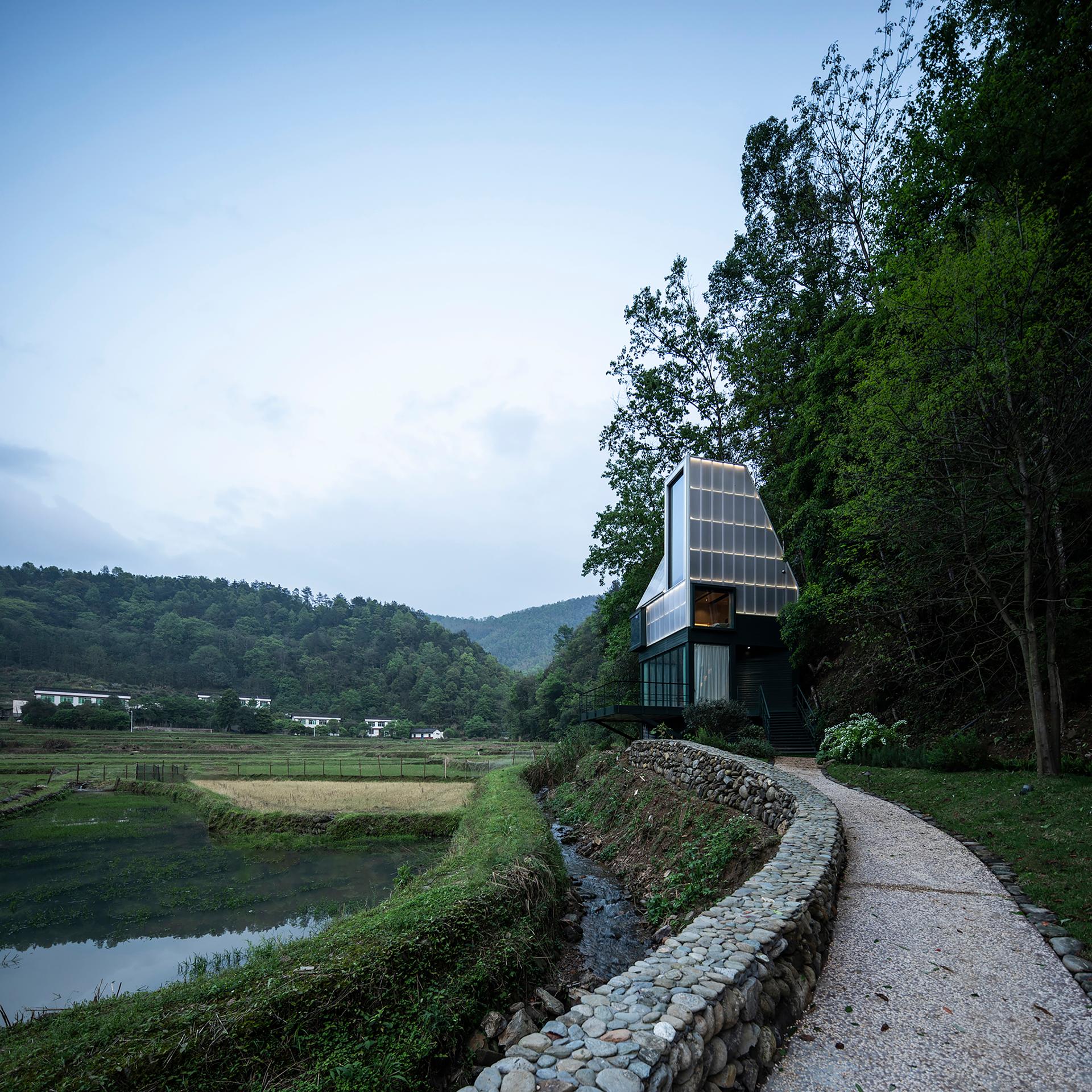 Spark Lodges at YDD Resort - image 9