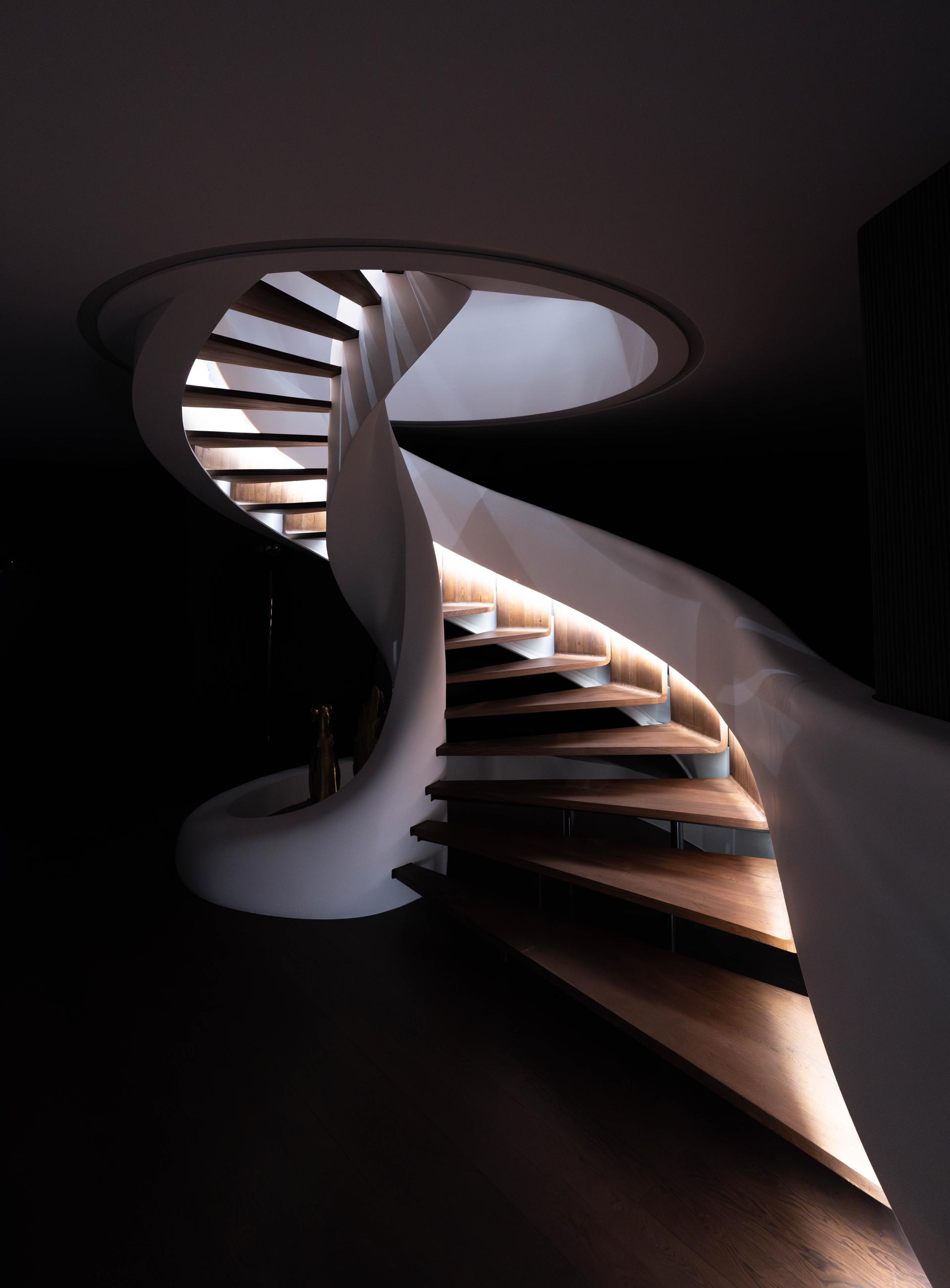 Penthouse B73 - image 3