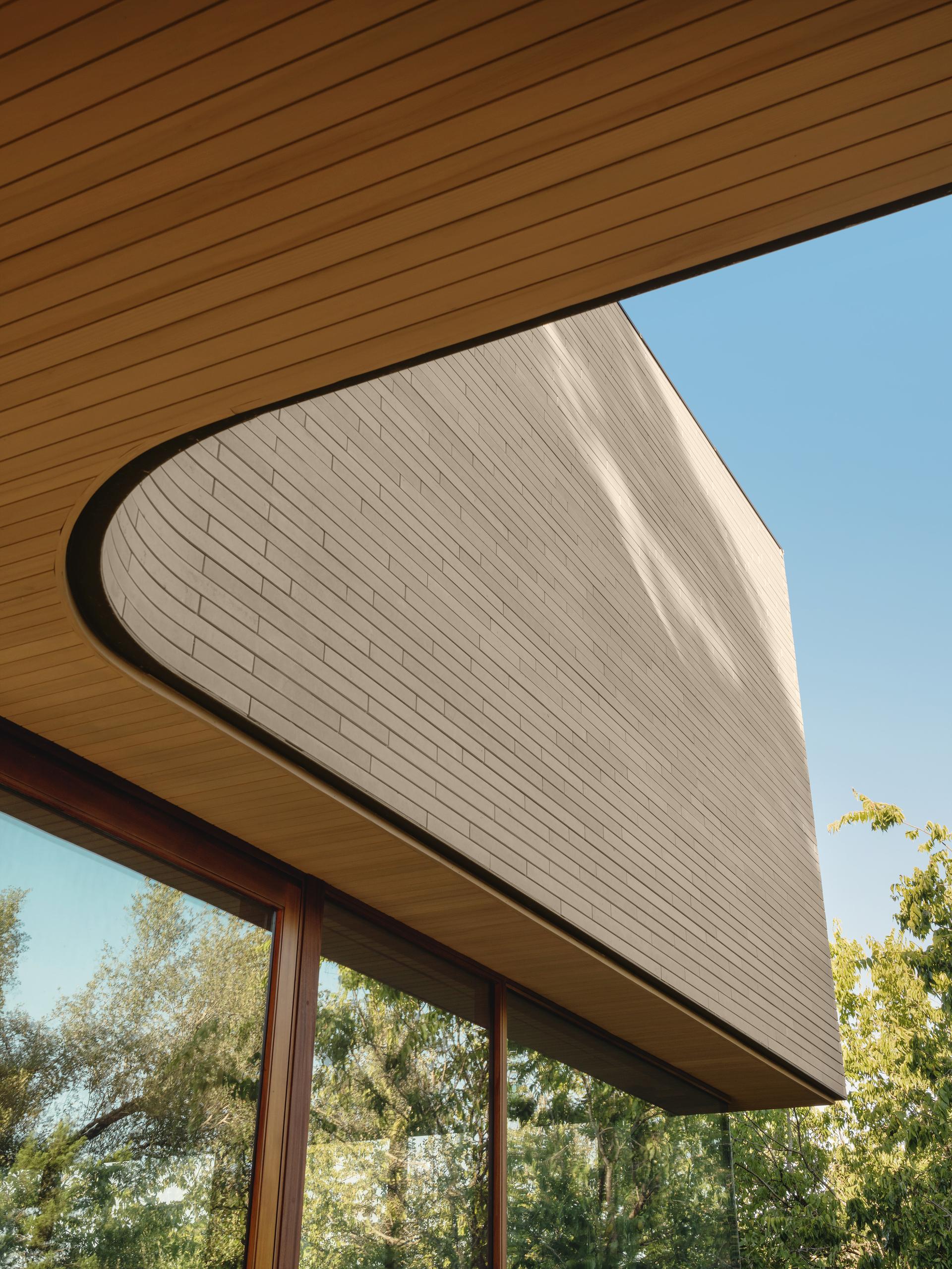 Greenbelt Residence - image 4