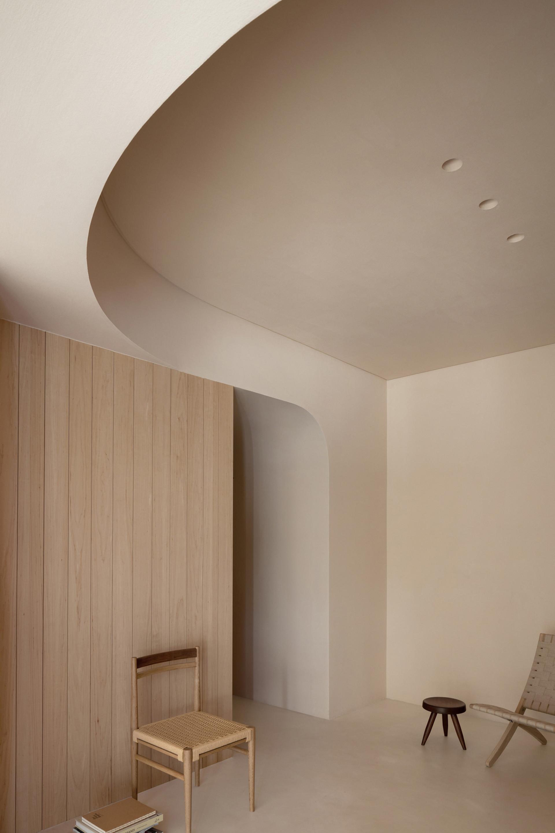 Muzi House - image 2