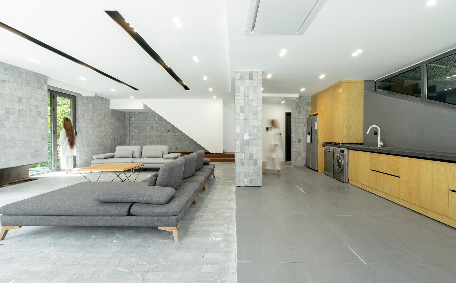 Villa Alley - image 16