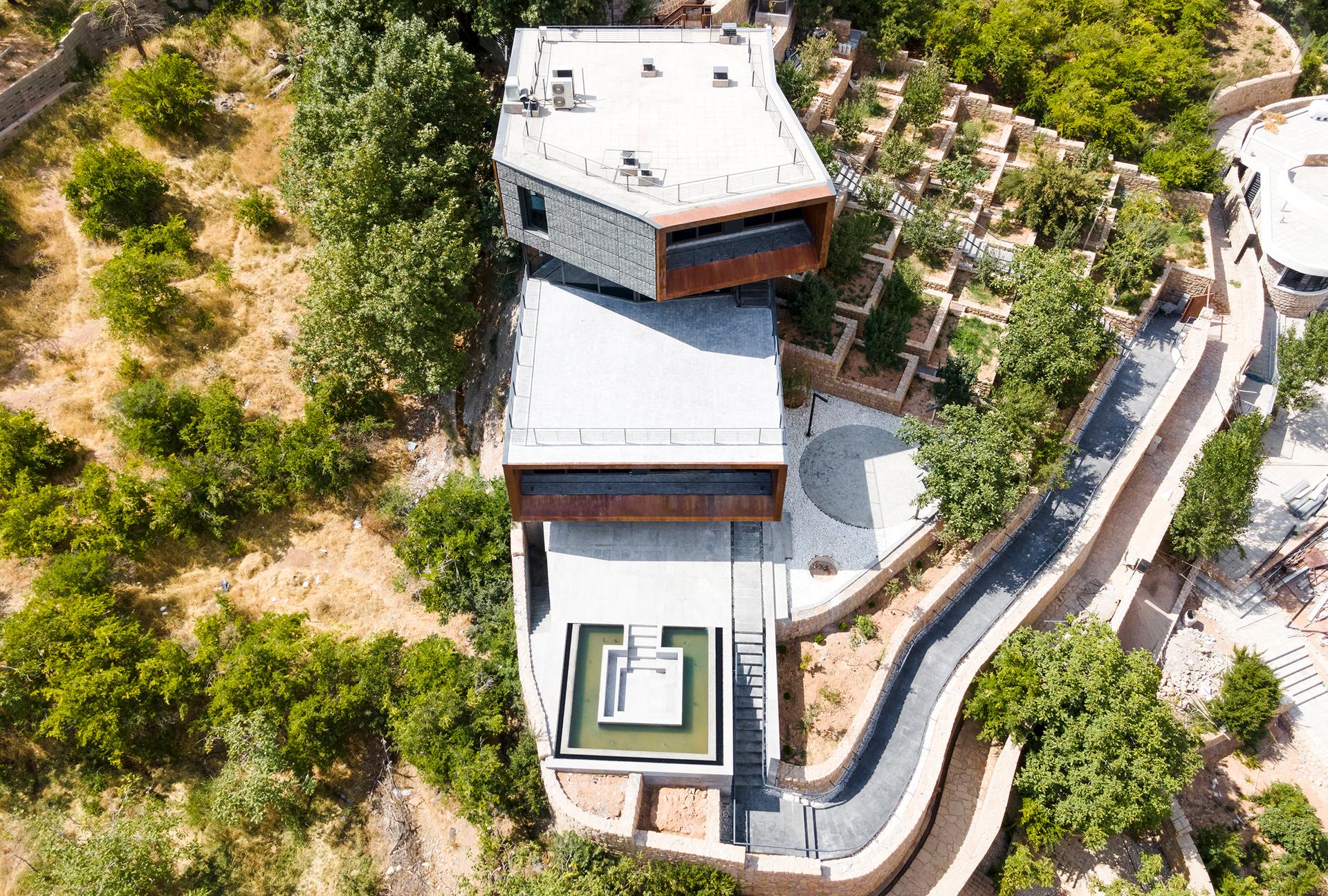 Villa Alley - image 23
