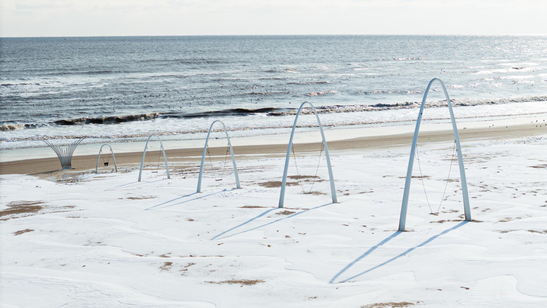 Aranya Seaside Whale Swing - image 14