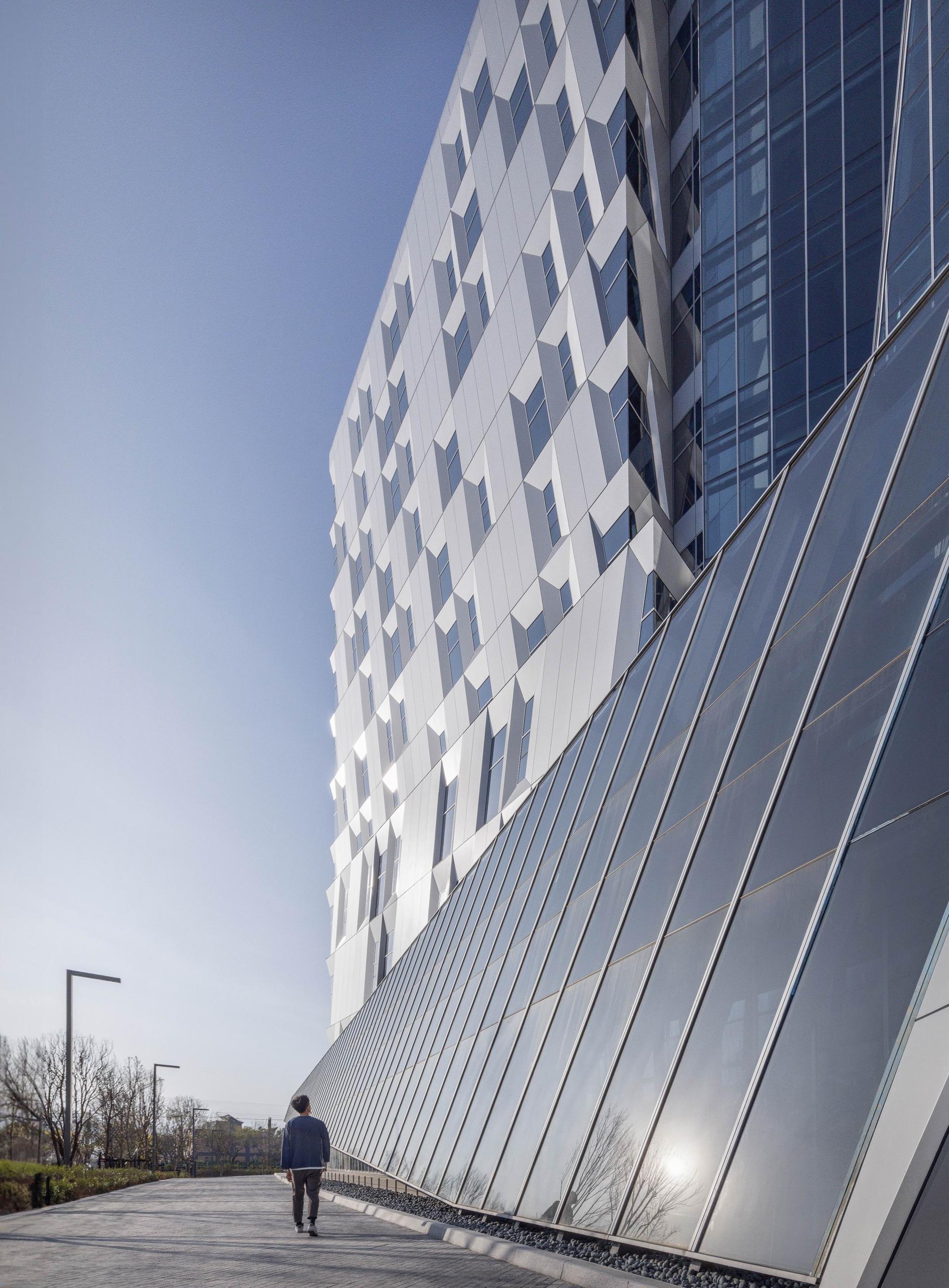 Biotech Research and Incubation Center Phase III - image 18