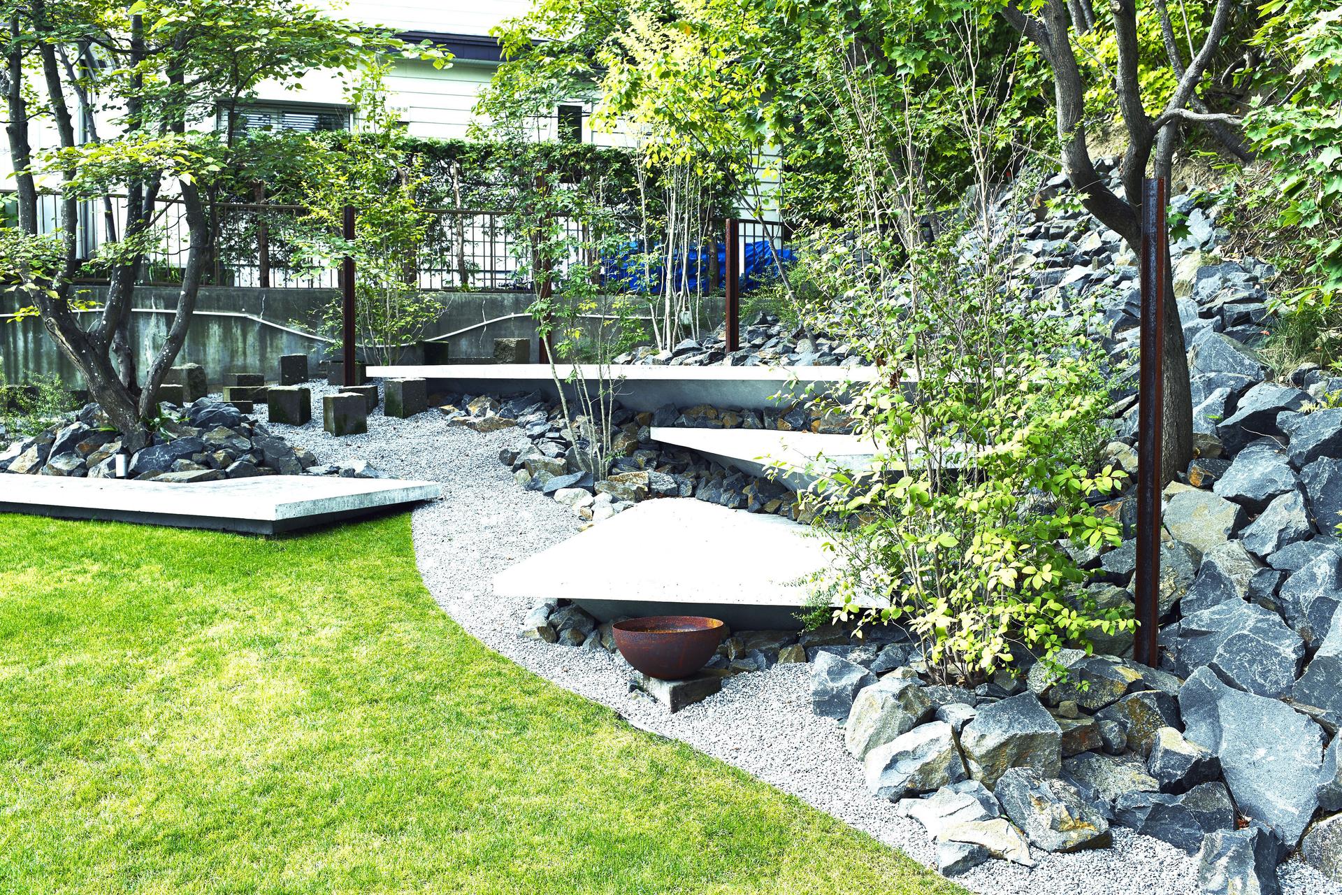 concrete table - image 6