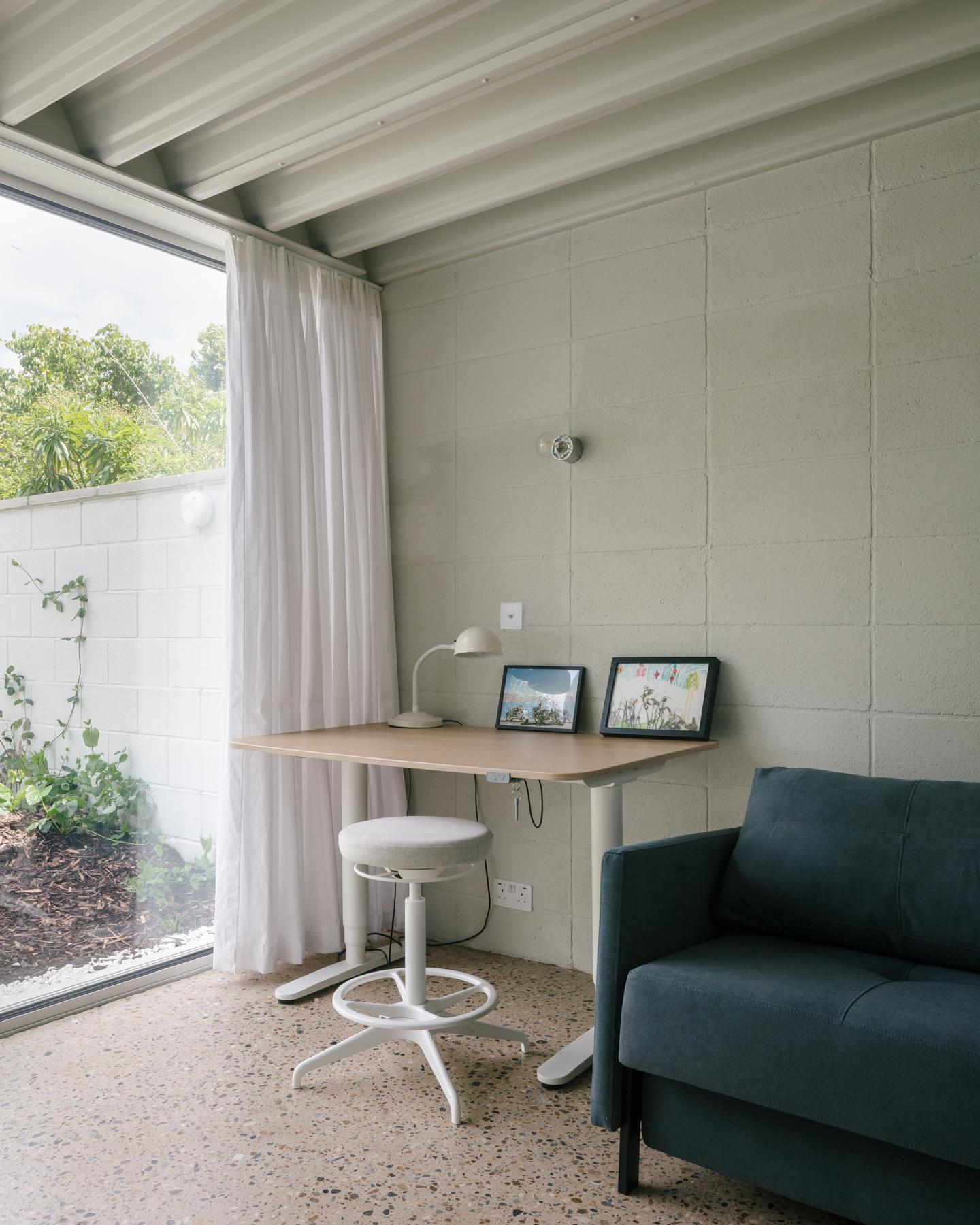 White Patio House - image 37