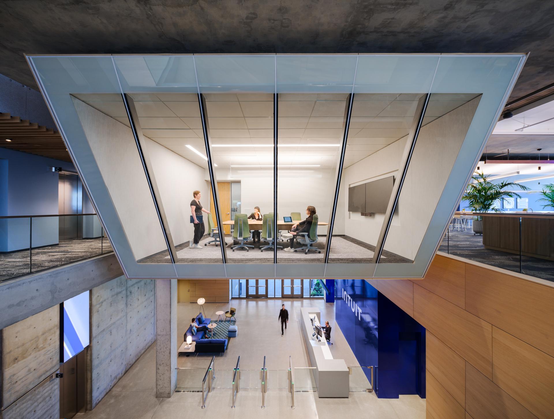 Intuit MTV-22 Bayshore Building - image 9