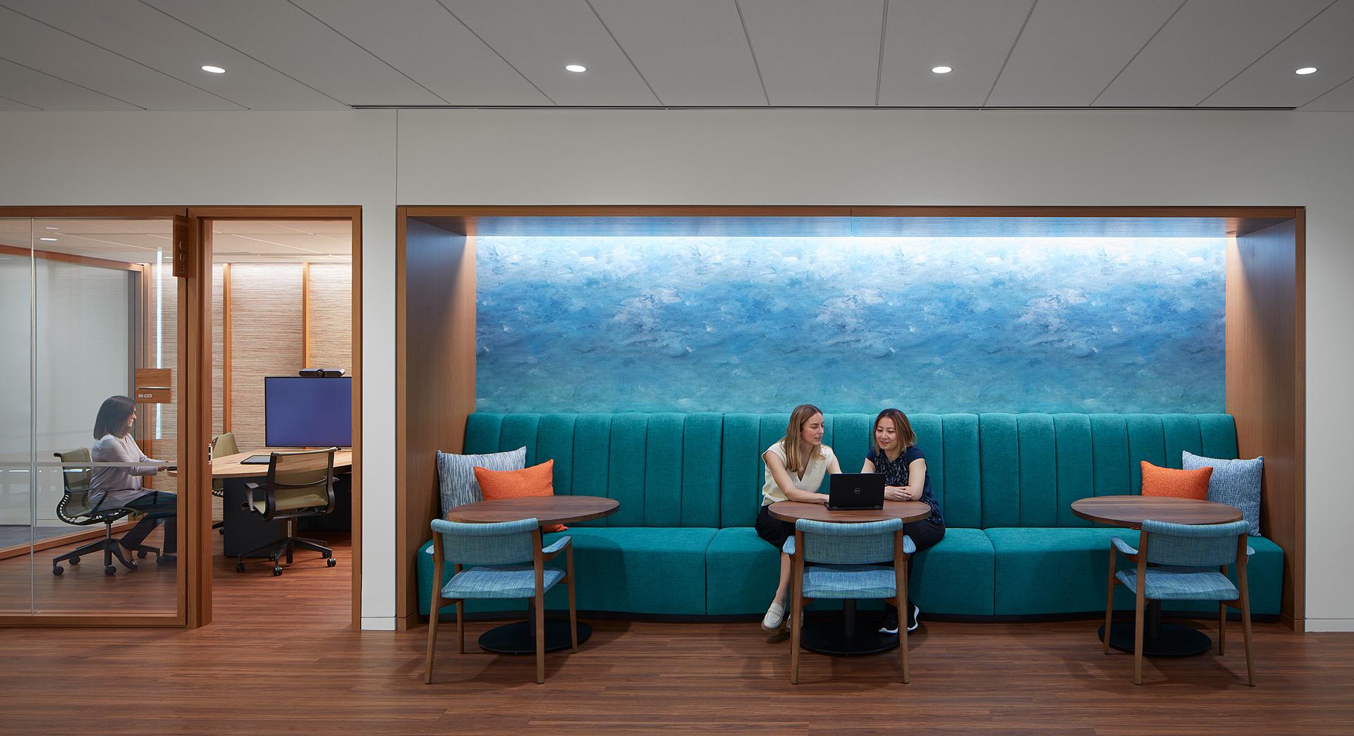 Salesforce Chicago Hospitality Floors - image 6