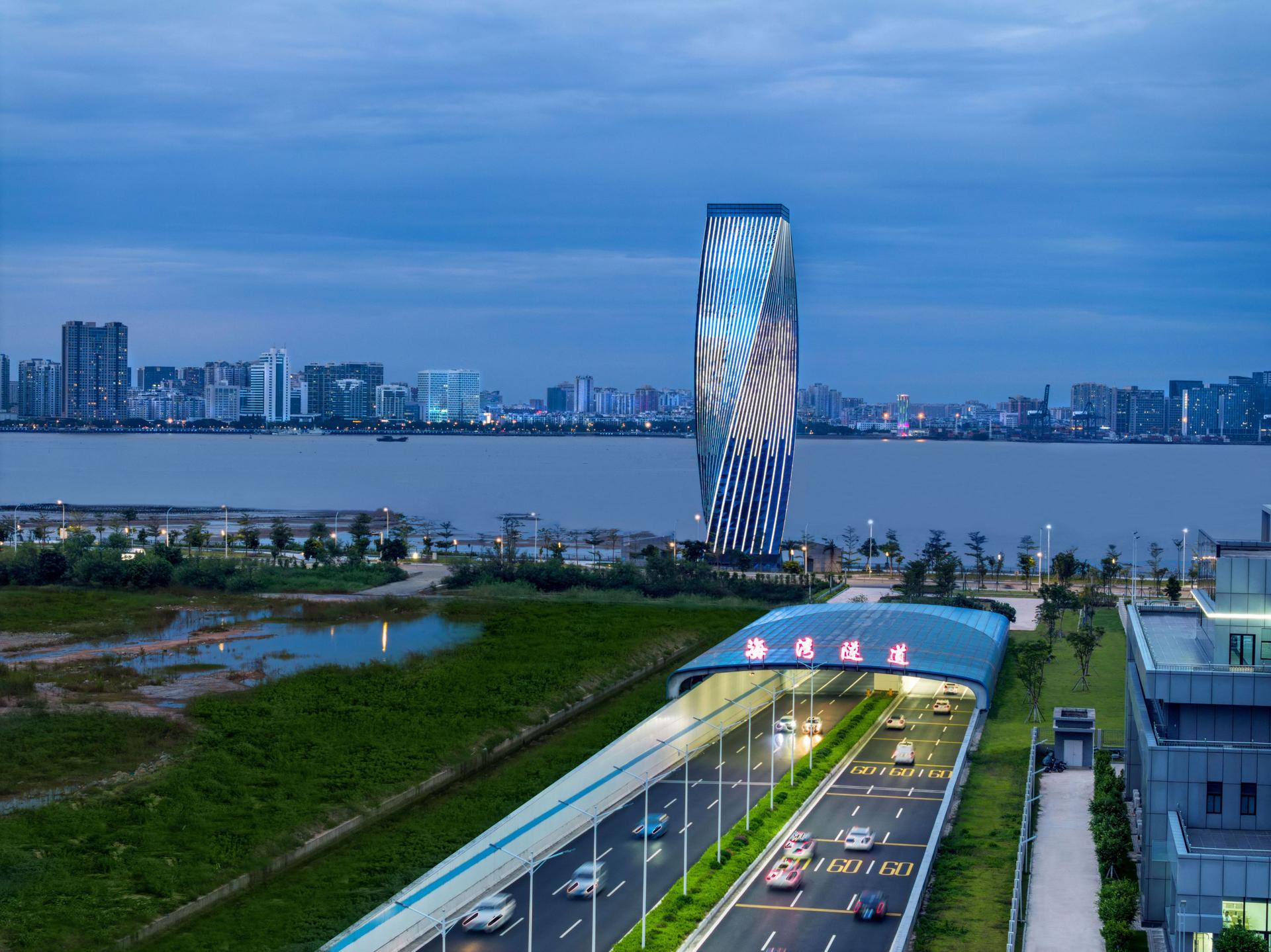 Ventilation Towers of Shantou Suai Bay Tunnel - image 3