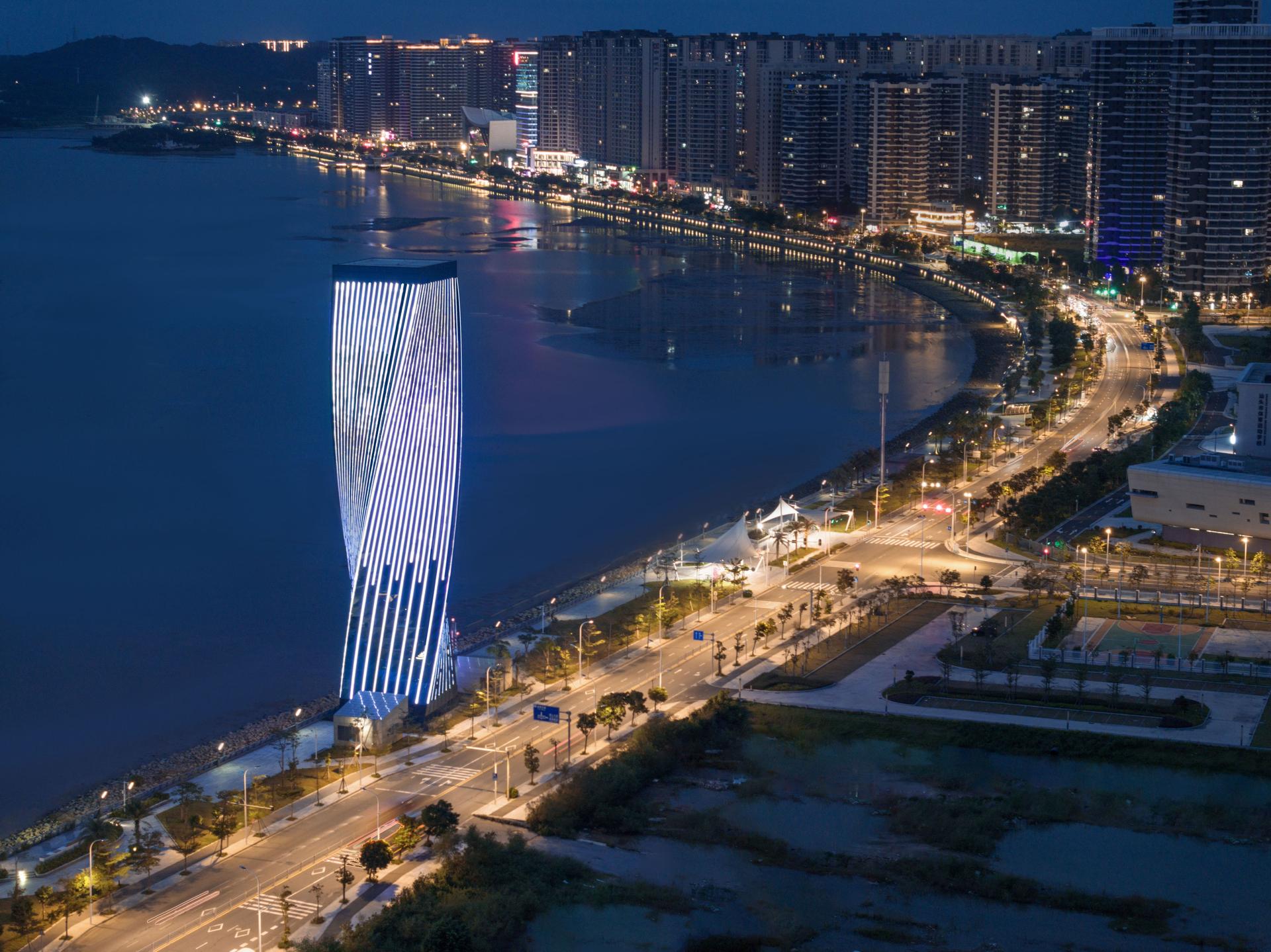 Ventilation Towers of Shantou Suai Bay Tunnel - image 8