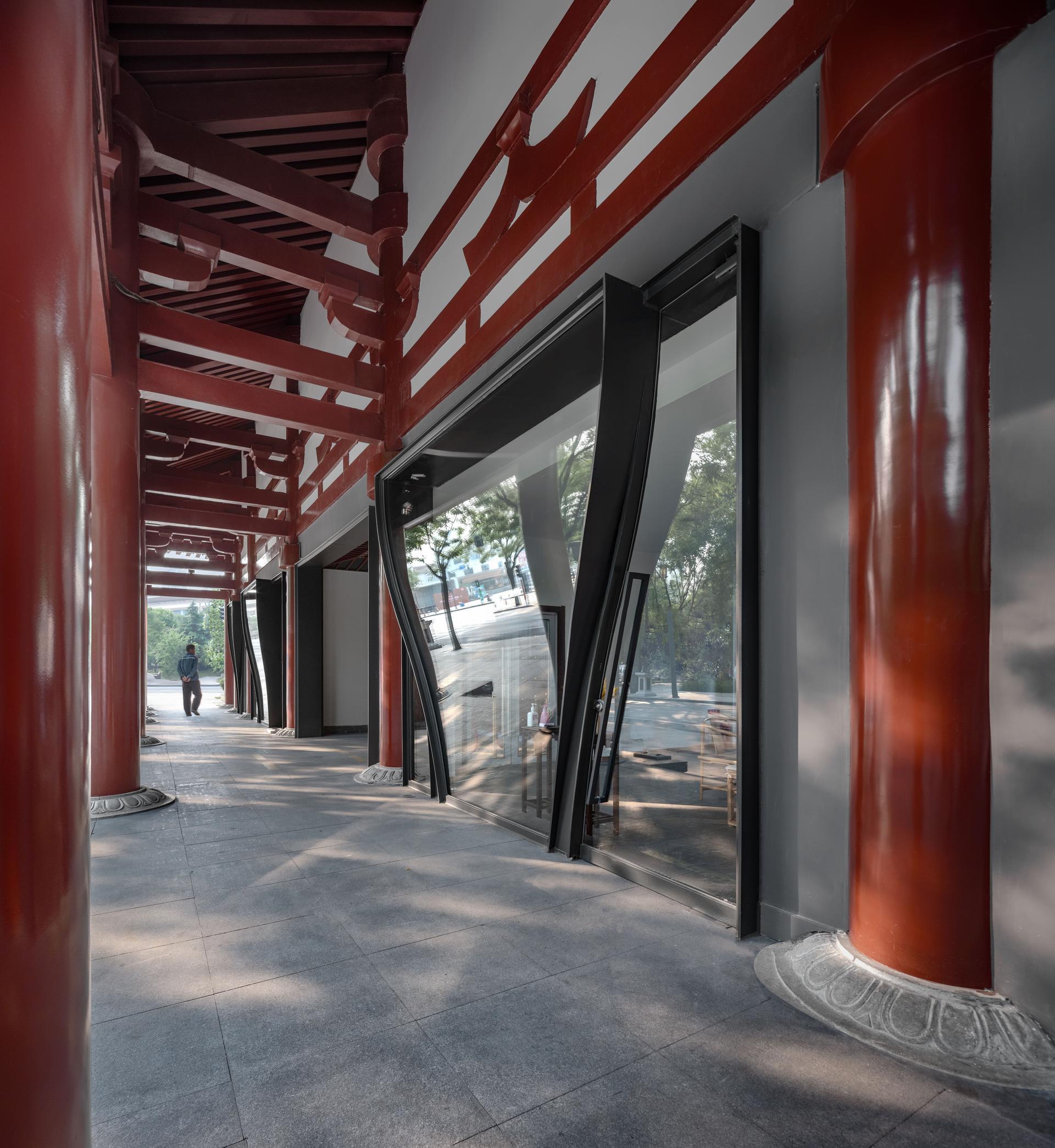 Qujiang Tourism Light Rail Station Renovation and Upgrading - image 12