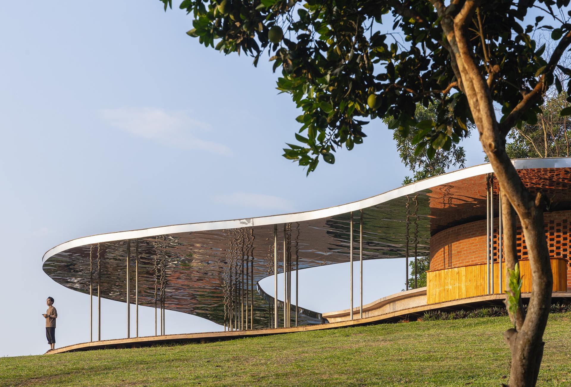 Quin Pavilion - image 18