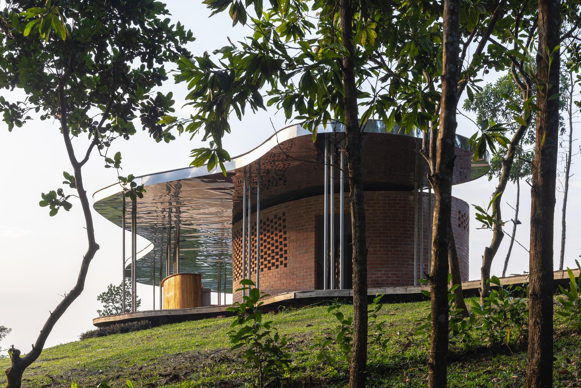 Quin Pavilion - image 21