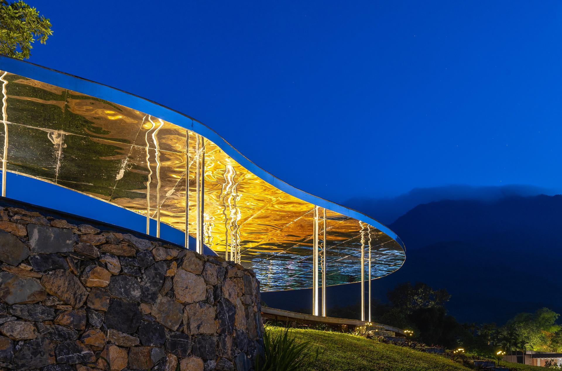 Quin Pavilion - image 32