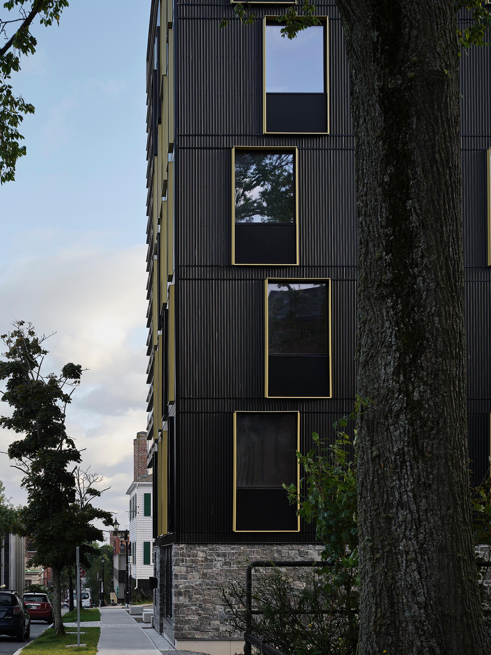 THE WELLINGTON - image 5