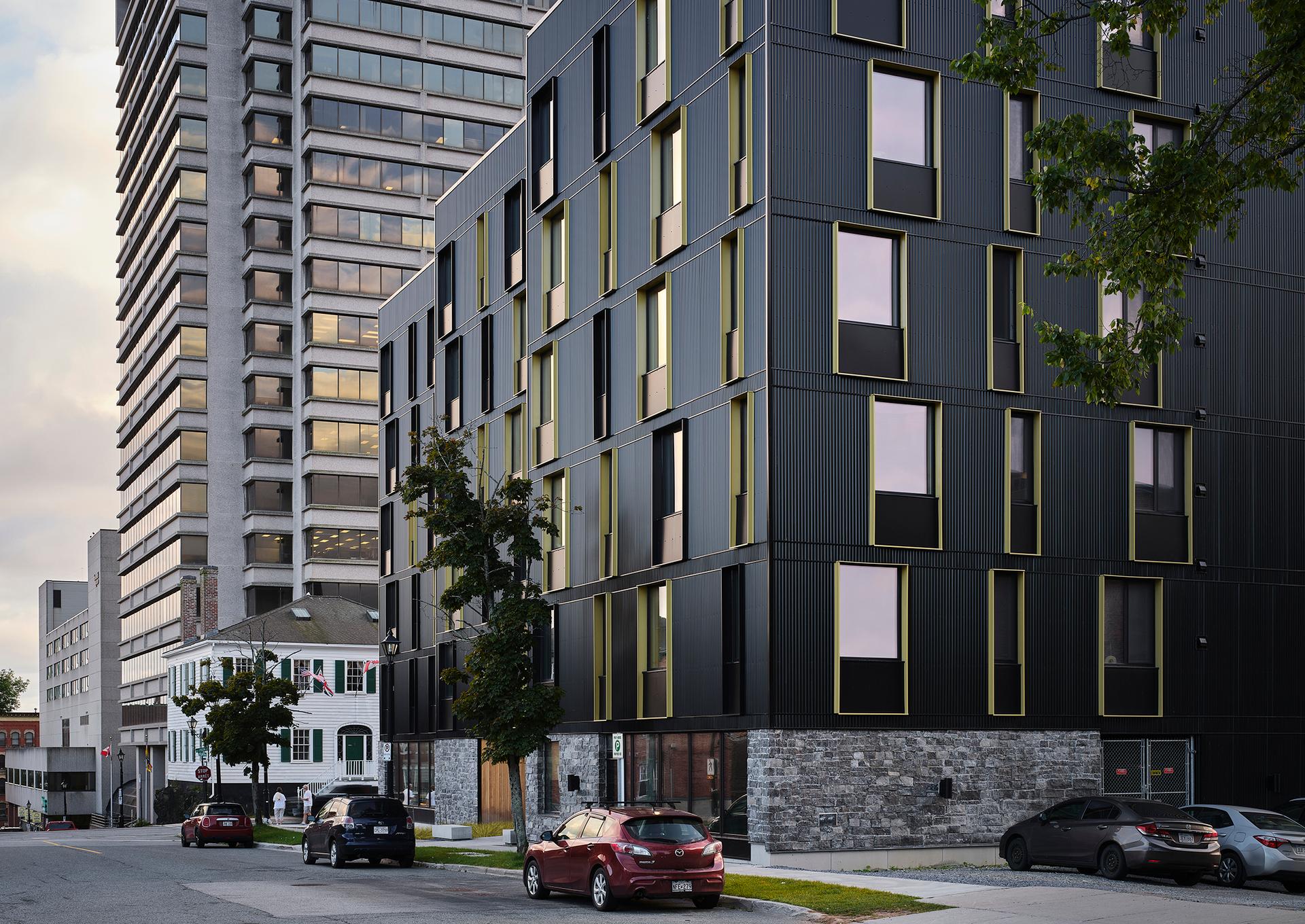 THE WELLINGTON - image 7