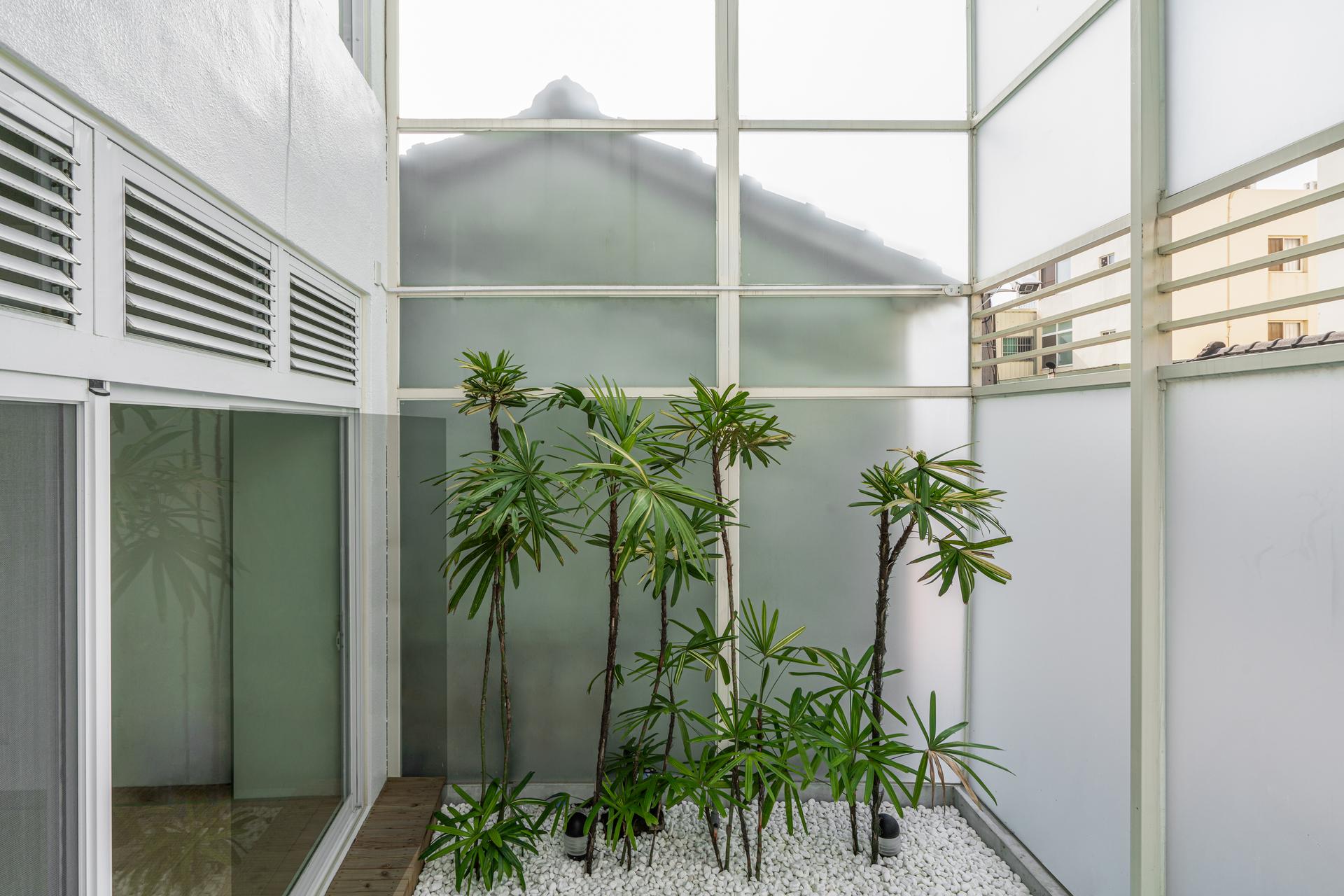 Q.40 - image 7