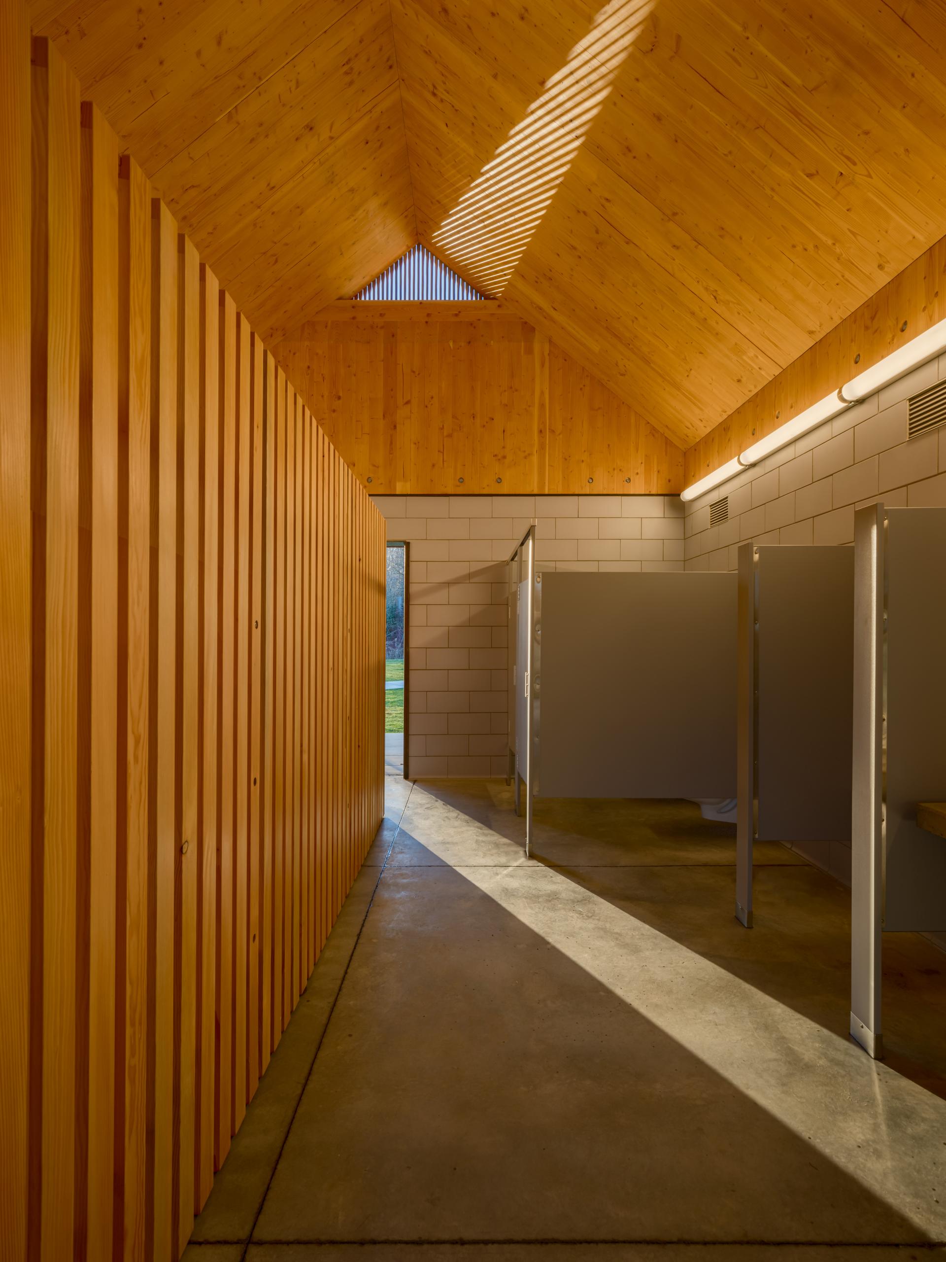Juanita Beach Park Bathhouse - image 7