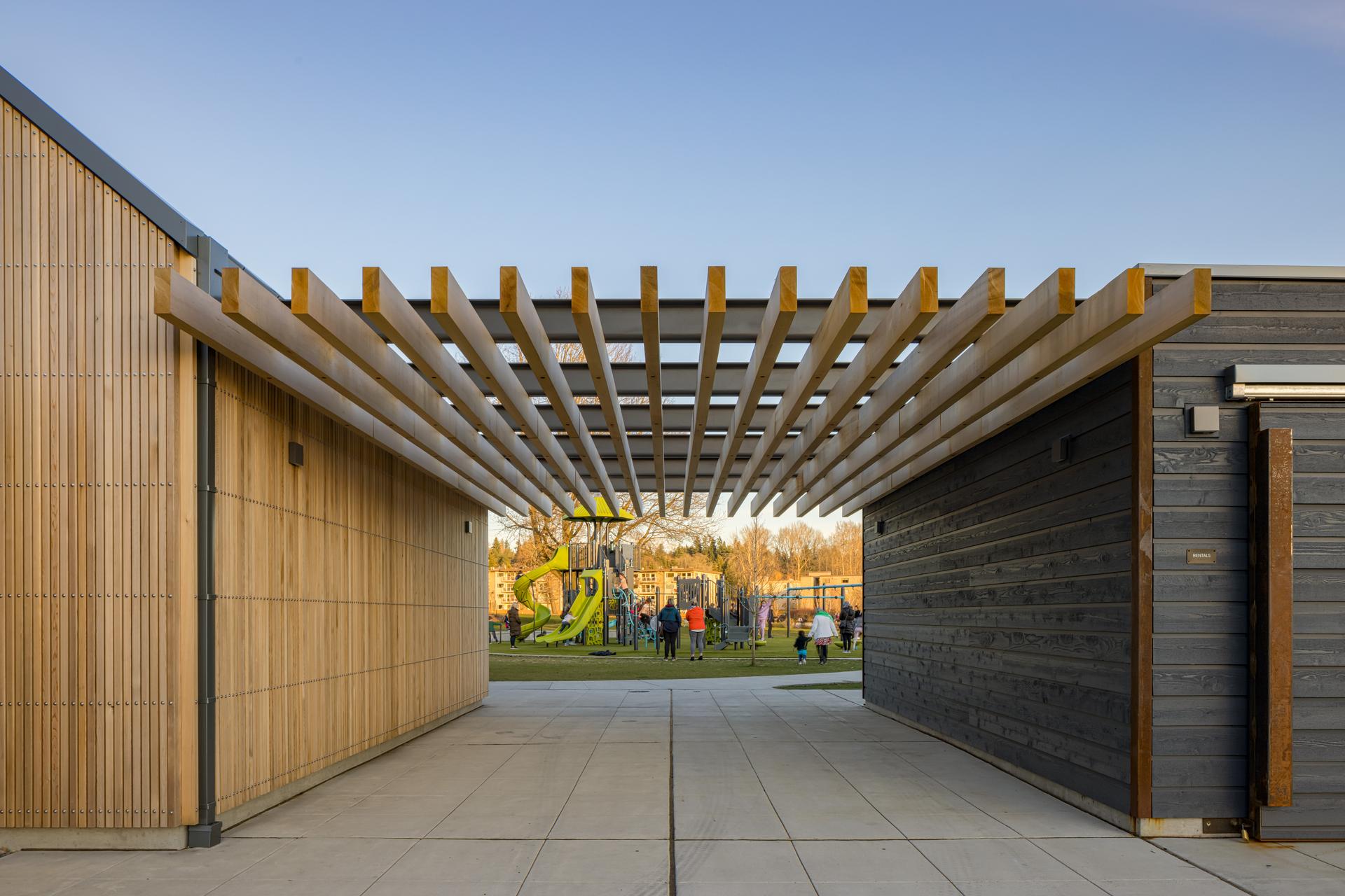 Juanita Beach Park Bathhouse - image 2