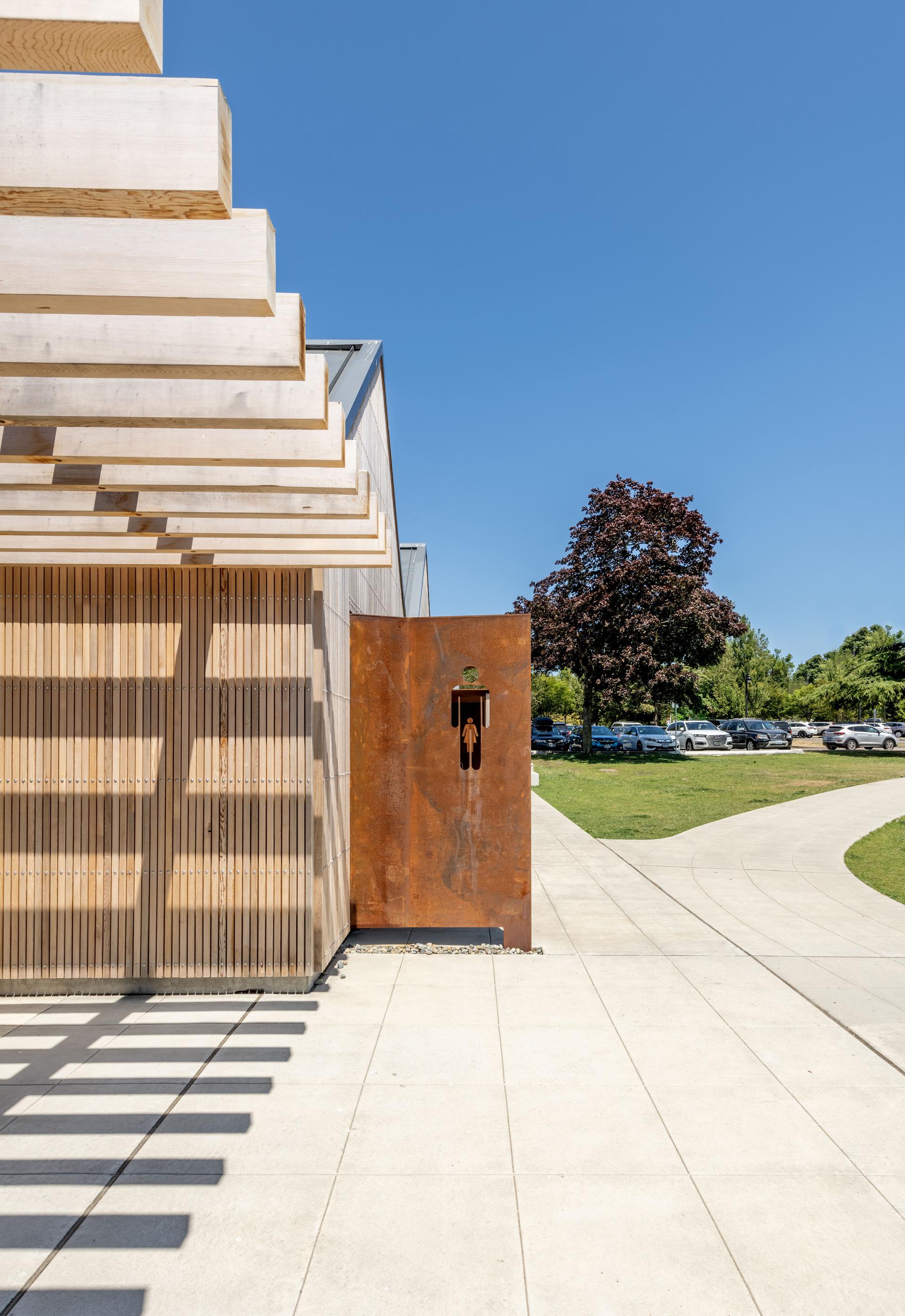 Juanita Beach Park Bathhouse - image 5