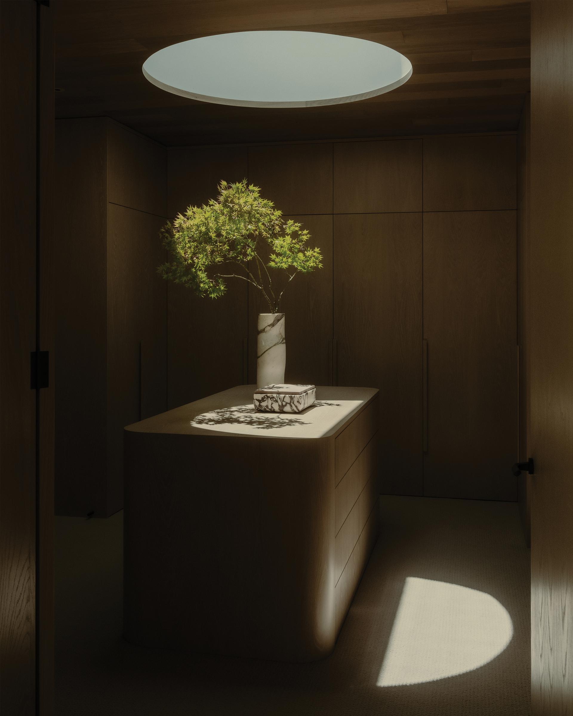 Hillside Residence - image 11