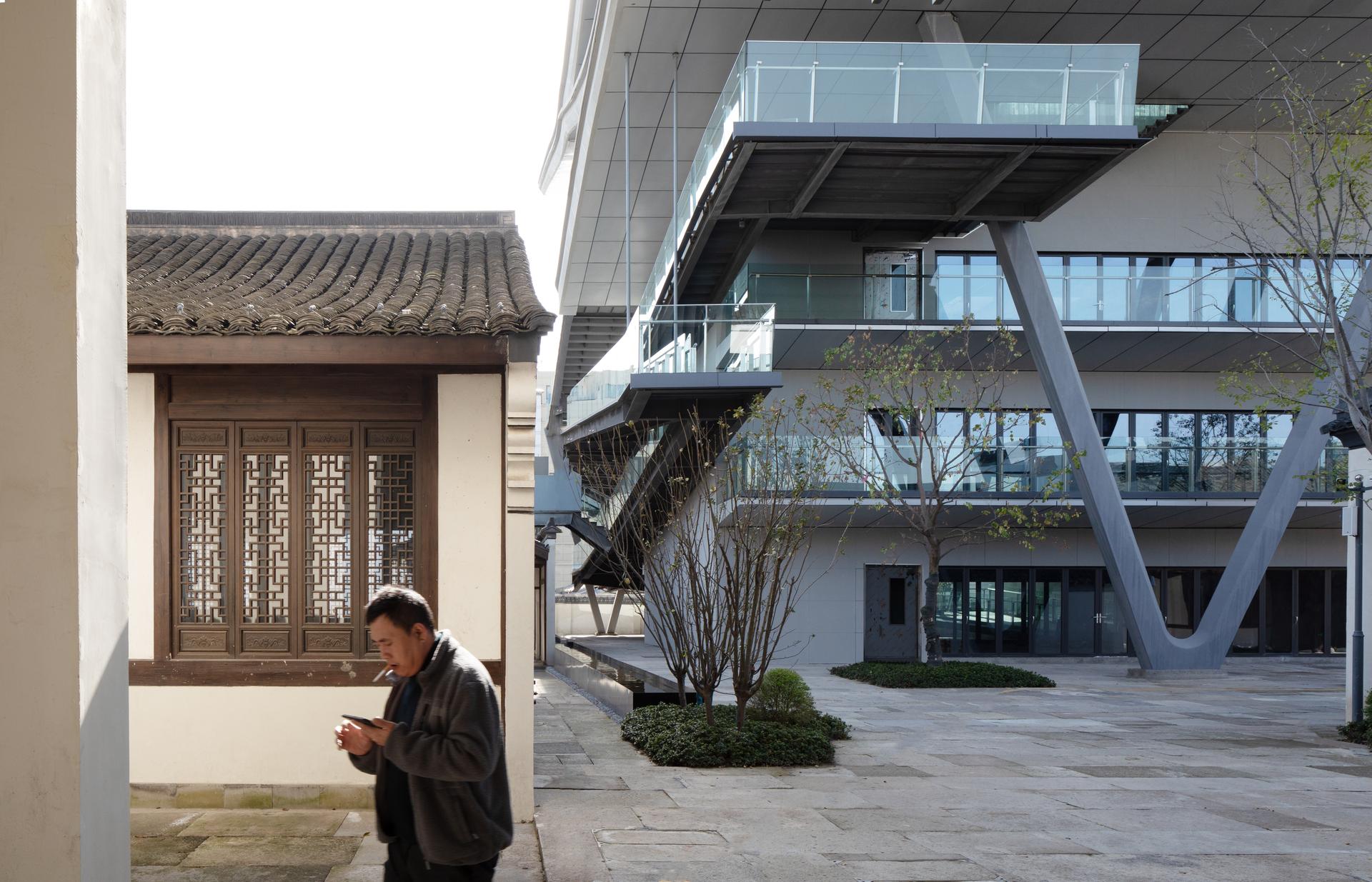 Chaichanglong Historic Area Urban Regeneration - image 12