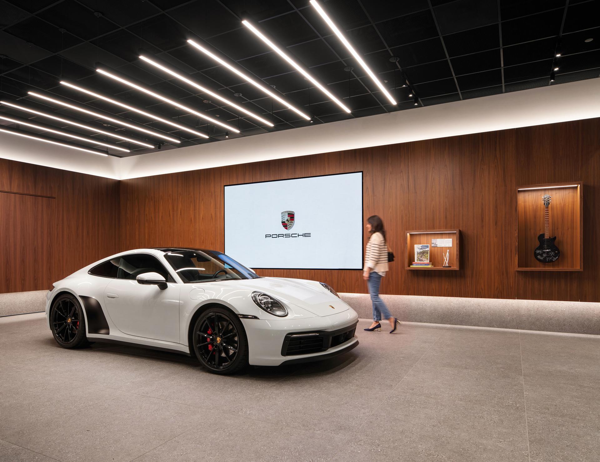 Porsche Studio