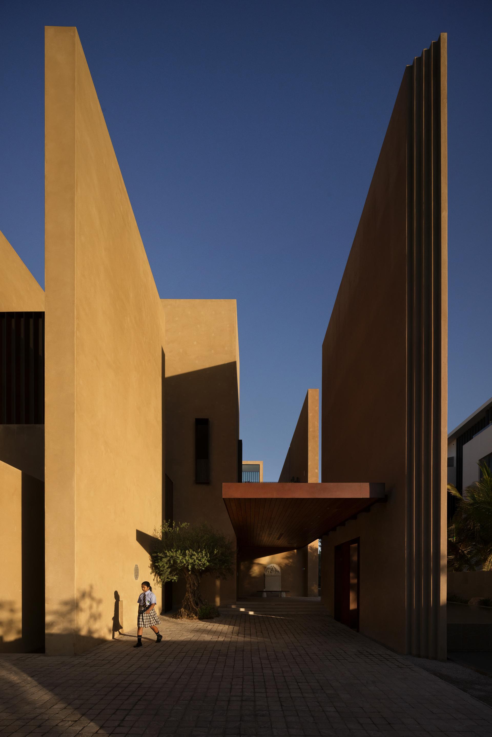 The House of Courtyards - image 3