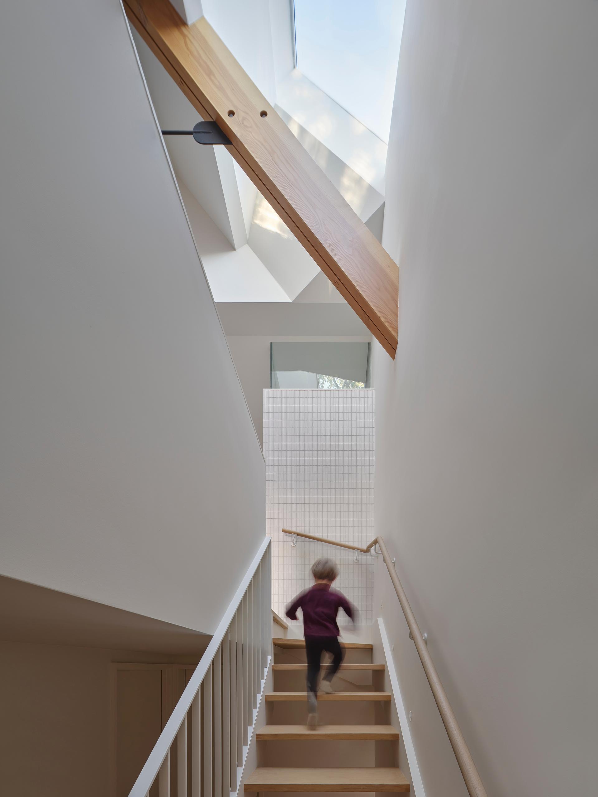 House Caroline - image 16