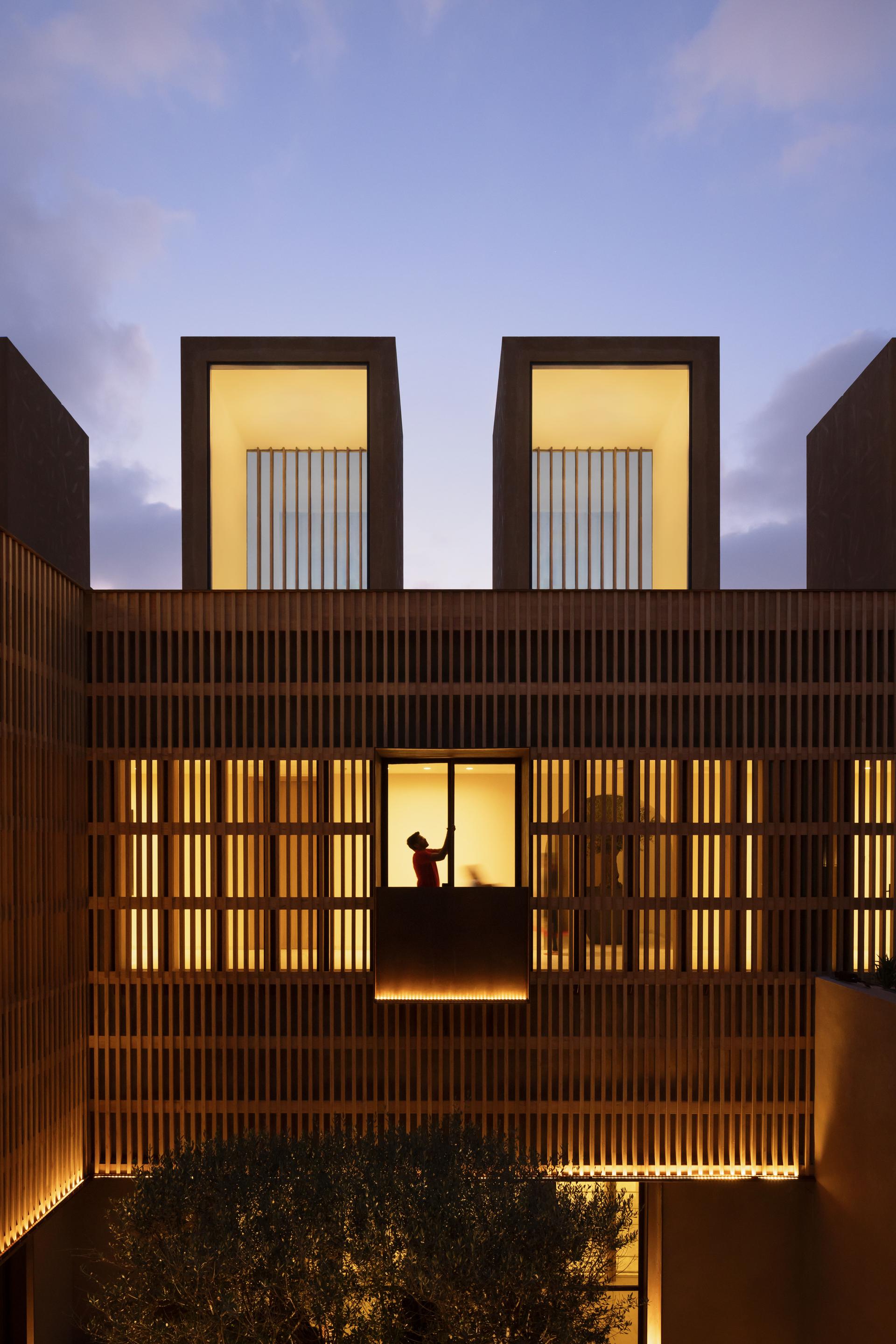 The House of Courtyards - image 13
