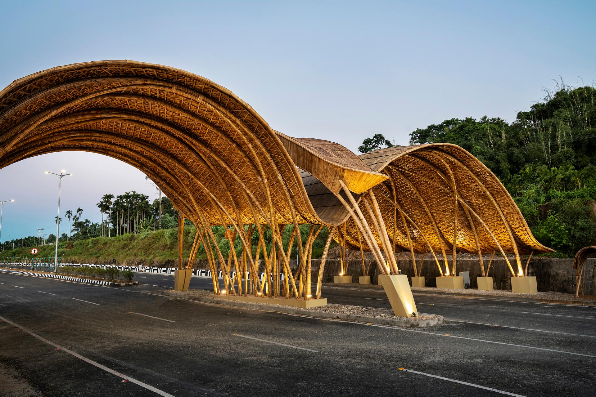 The Great Hornbill Gate - image 11
