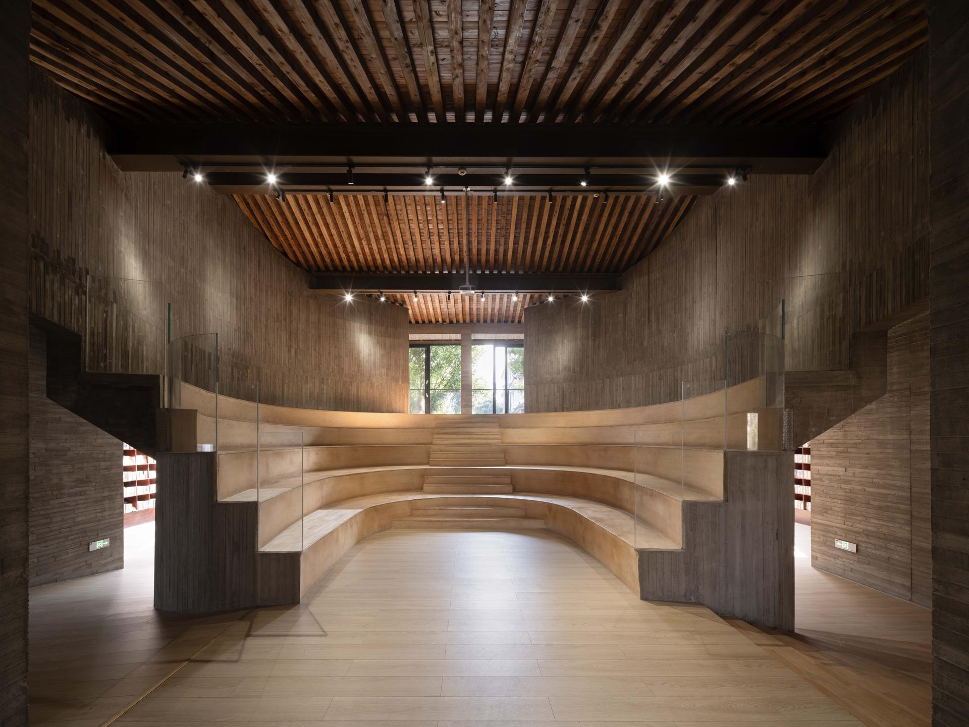Weishan Chongzheng Academy Bookstore of Librairie Avant-Garde - image 24