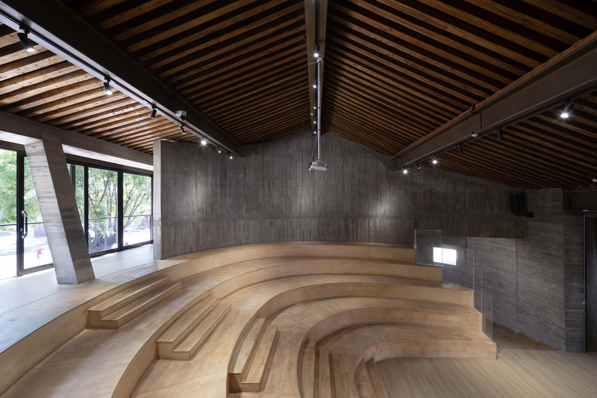 Weishan Chongzheng Academy Bookstore of Librairie Avant-Garde - image 25