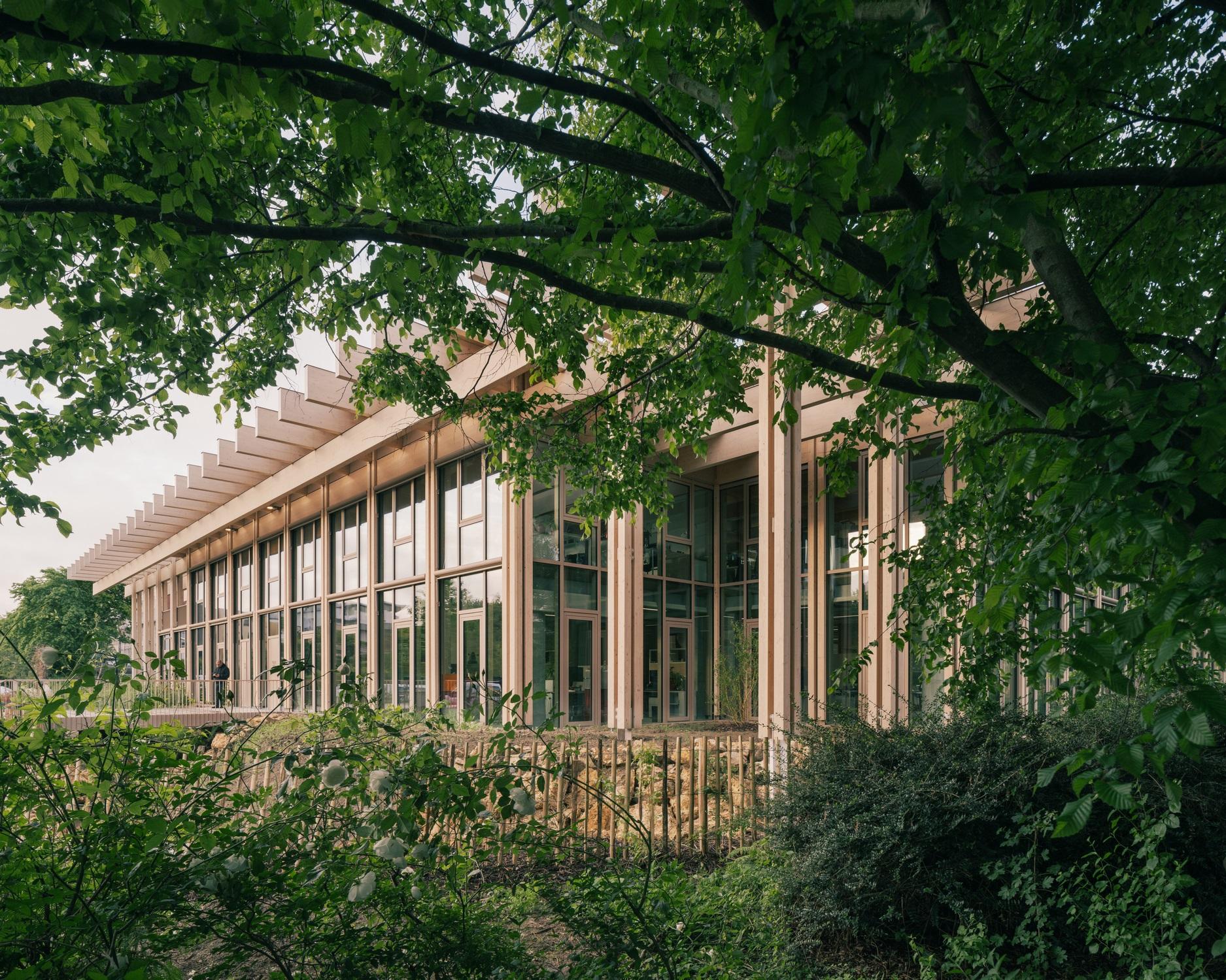 Pavillon Jardins - image 5
