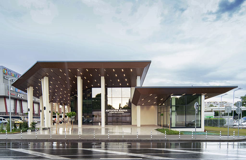 Varna Bus Station - image 12