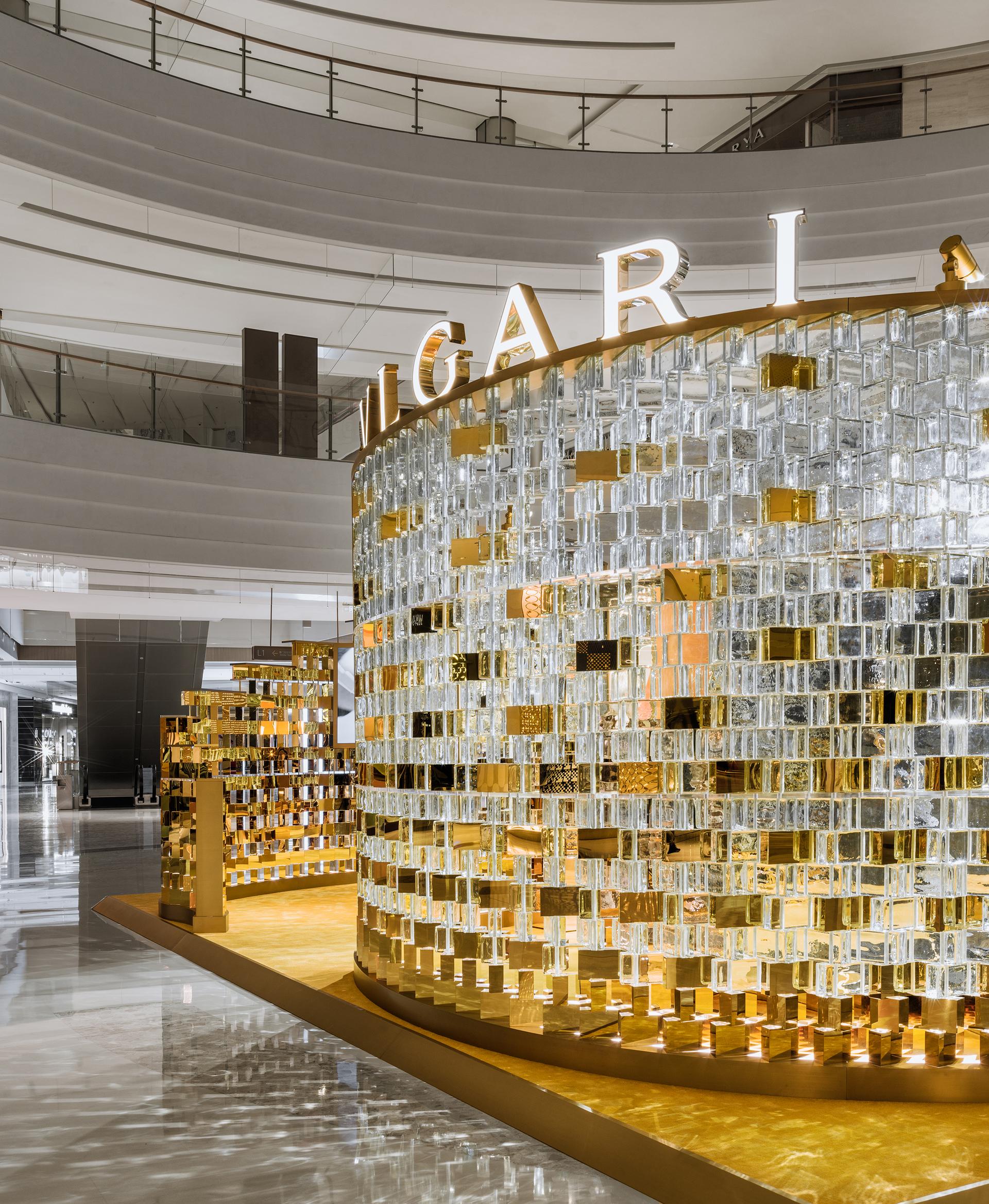 BVLGARI 'Serpenti Rhapsody' Pop-up Installation - image 6
