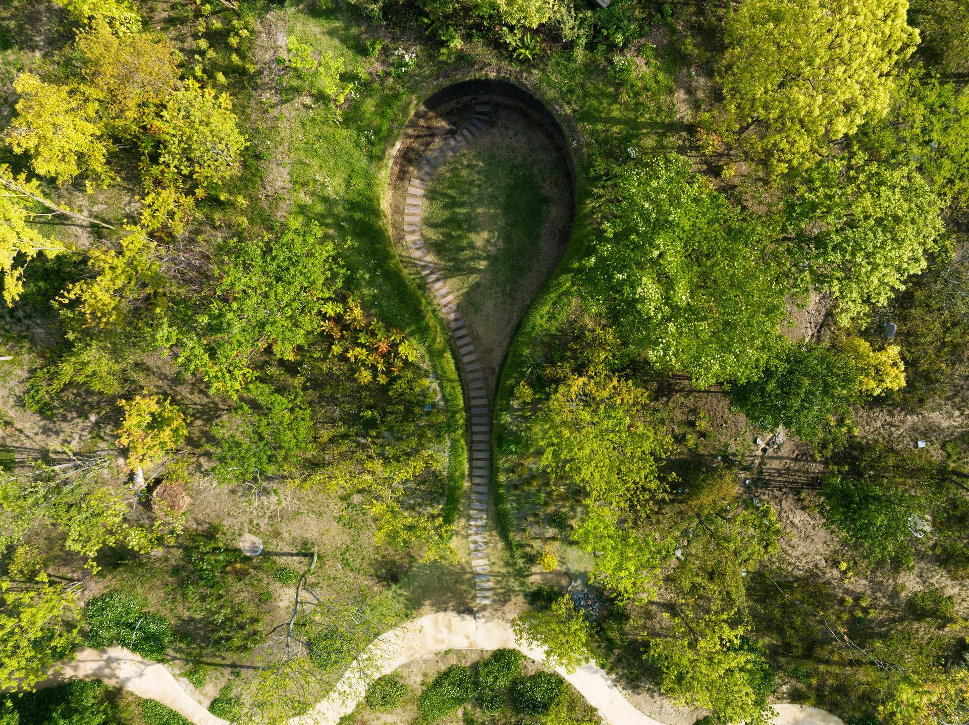 Library in the Earth - image 2