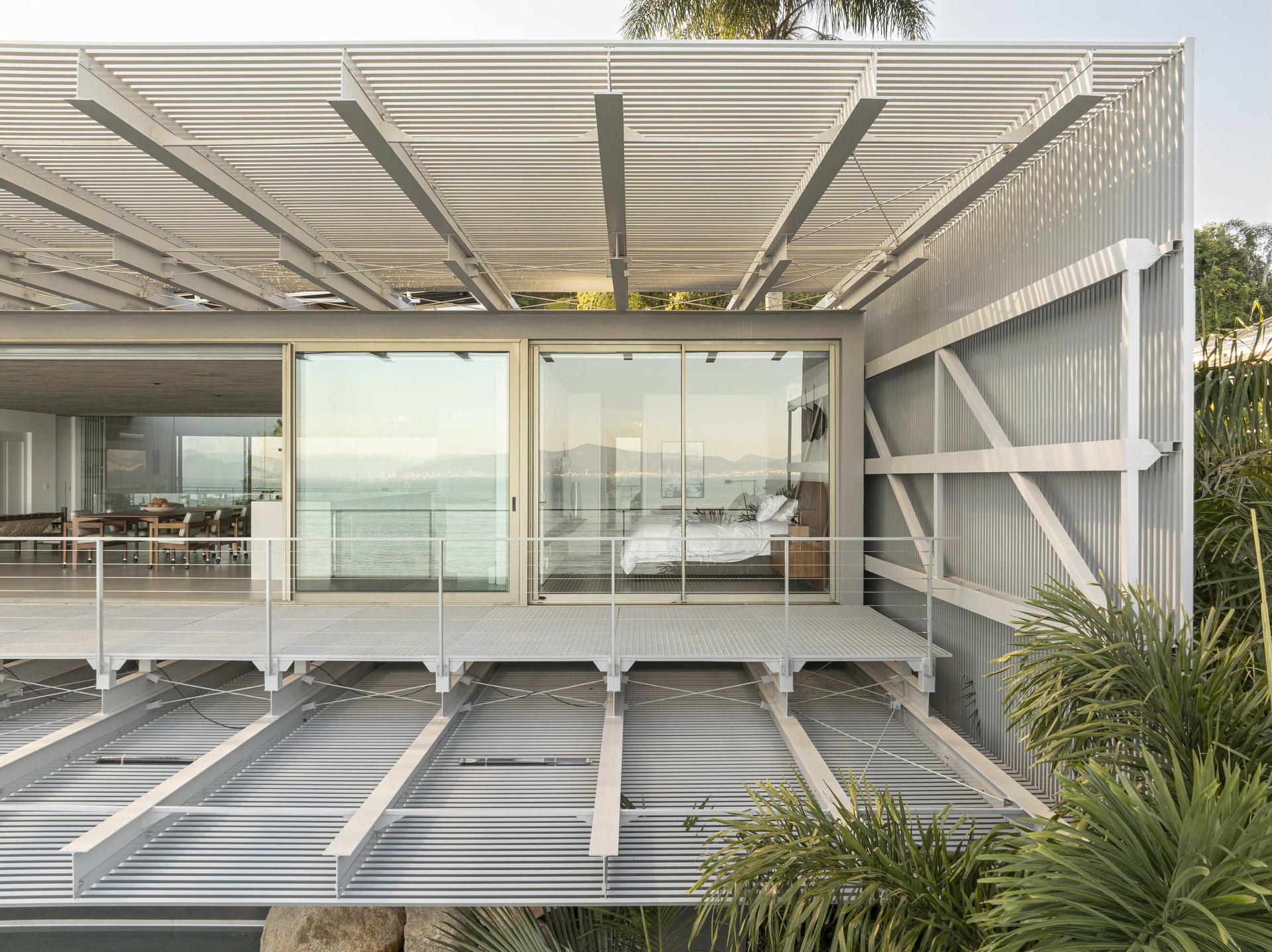 Ponte House - image 2