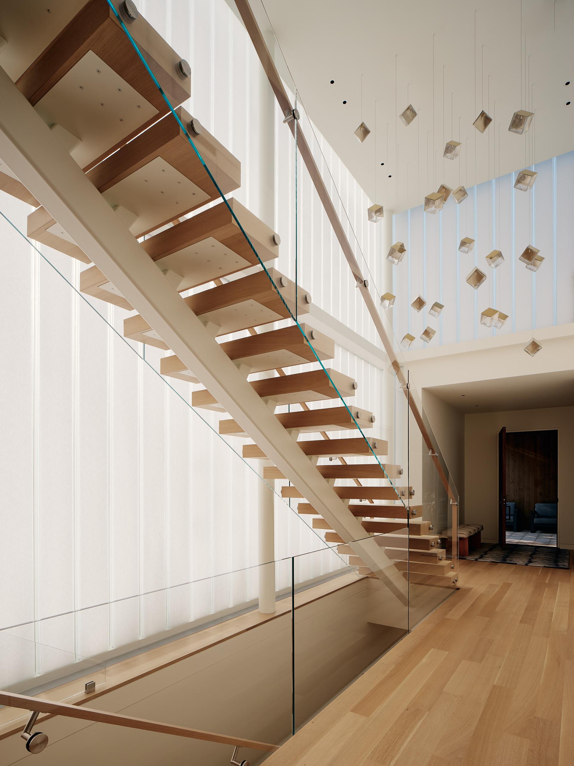 Lakeside Modern - image 7